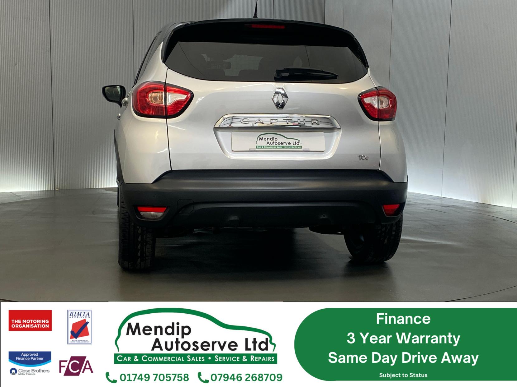 Renault Captur 0.9 TCe ENERGY Dynamique S MediaNav SUV 5dr Petrol Manual Euro 5 (s/s) (90 ps)