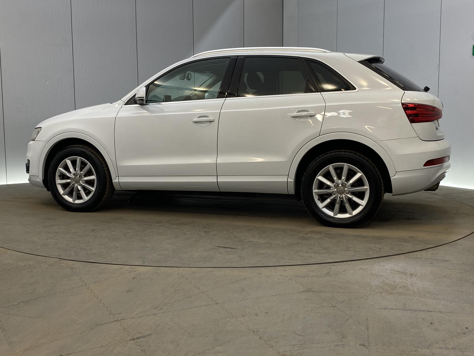 Audi Q3 2.0 TFSI SE SUV 5dr Petrol S Tronic quattro Euro 5 (s/s) (170 ps)