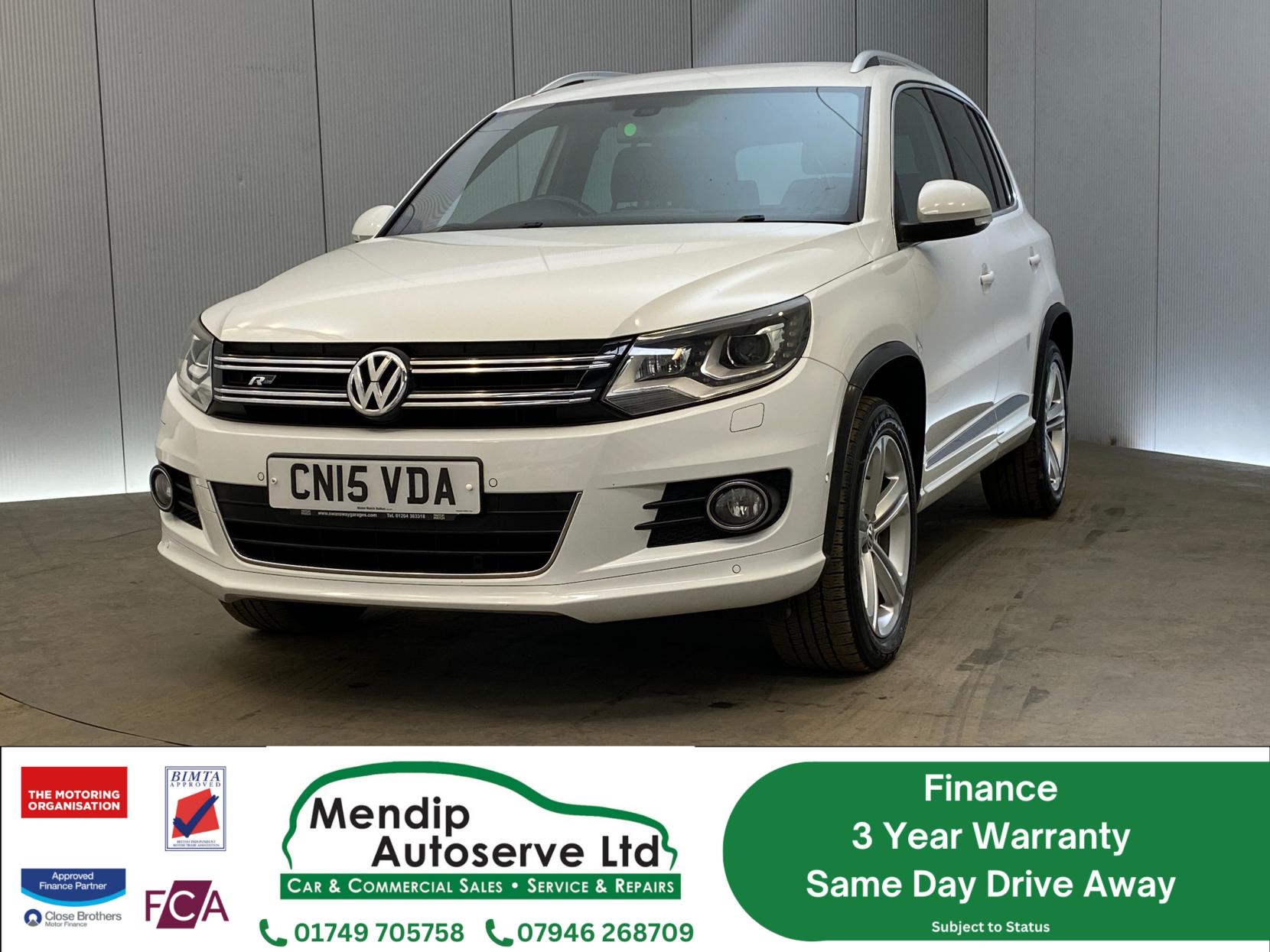 Volkswagen Tiguan 2.0 TDI BlueMotion Tech R-Line SUV 5dr Diesel Manual 4WD Euro 5 (s/s) (Nav) (140 ps)