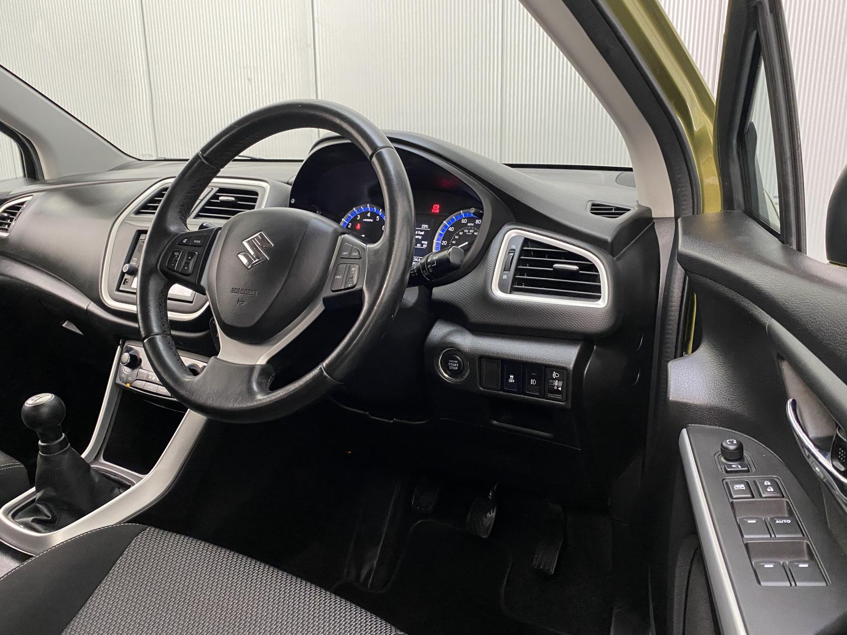 Suzuki SX4 S-Cross 1.6 SZ-T SUV 5dr Petrol Manual Euro 6 (120 ps)