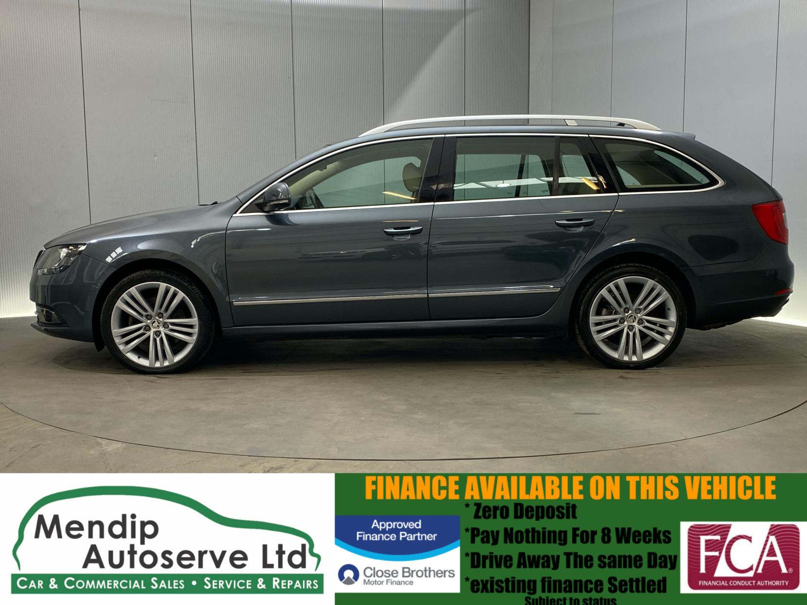 Skoda Superb 2.0 TDI Elegance Estate 5dr Diesel DSG 4WD Euro 5 (s/s) (170 ps)