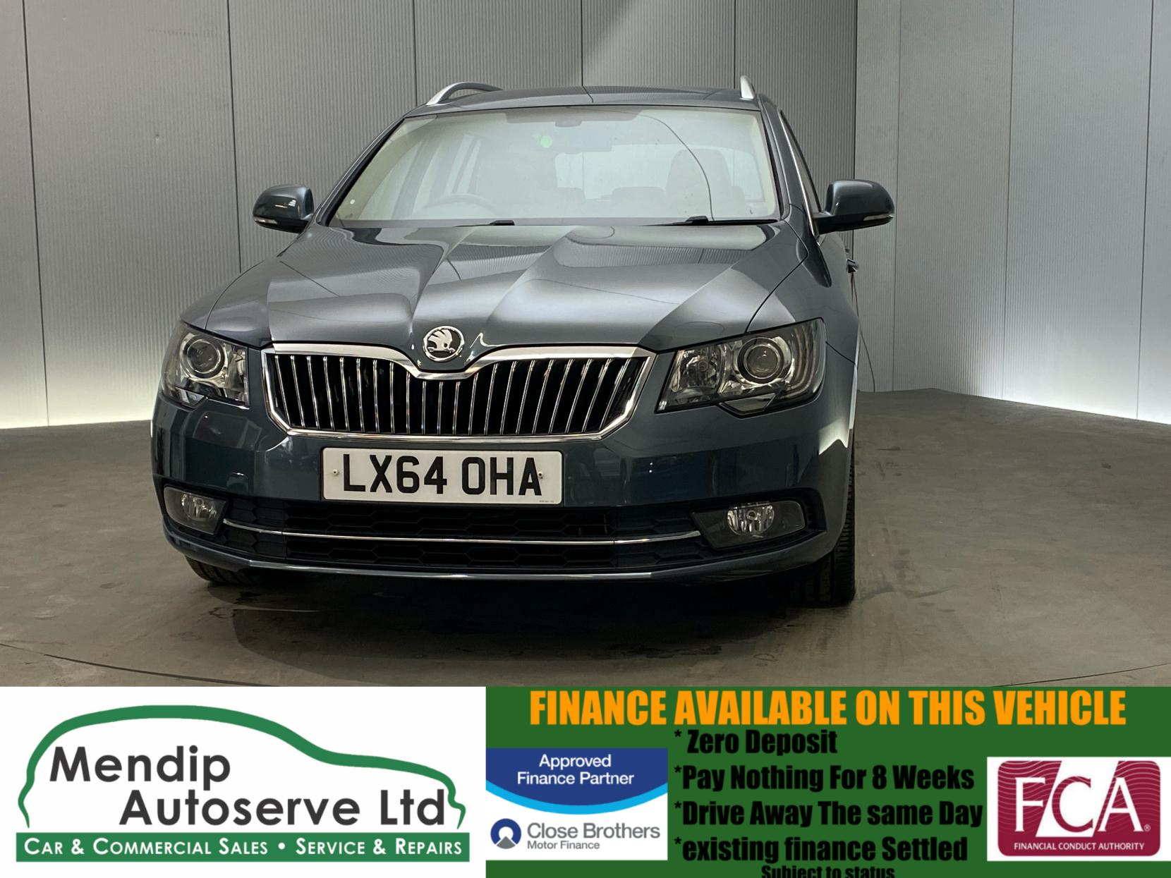 Skoda Superb 2.0 TDI Elegance Estate 5dr Diesel DSG 4WD Euro 5 (s/s) (170 ps)