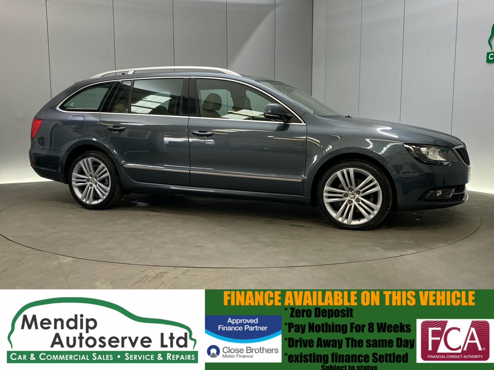 Skoda Superb 2.0 TDI Elegance Estate 5dr Diesel DSG 4WD Euro 5 (s/s) (170 ps)