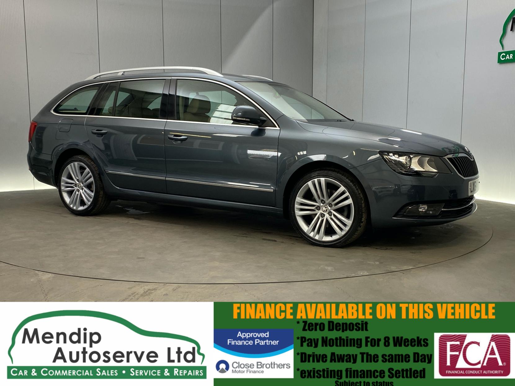 Skoda Superb 2.0 TDI Elegance Estate 5dr Diesel DSG 4WD Euro 5 (s/s) (170 ps)