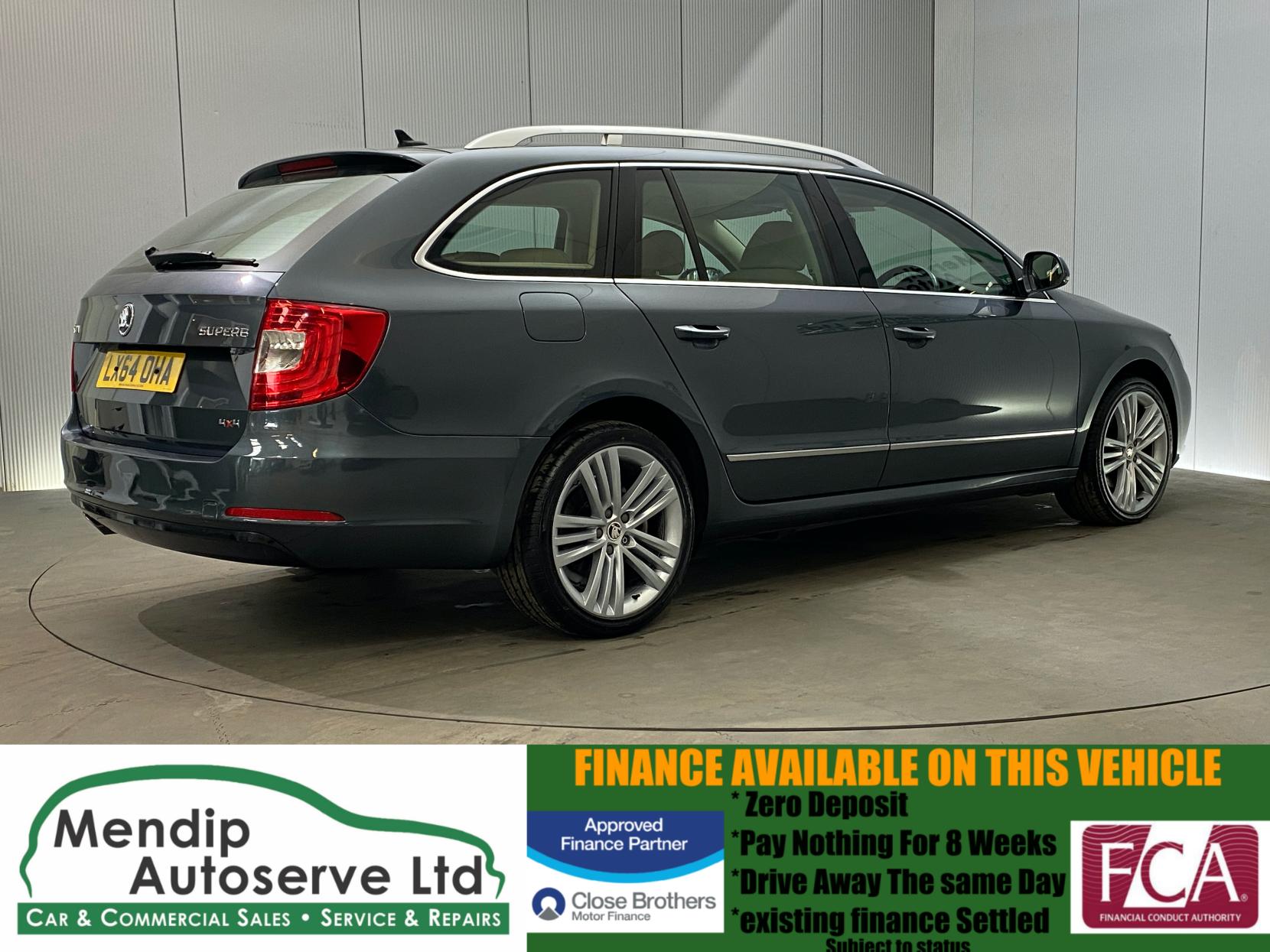 Skoda Superb 2.0 TDI Elegance Estate 5dr Diesel DSG 4WD Euro 5 (s/s) (170 ps)