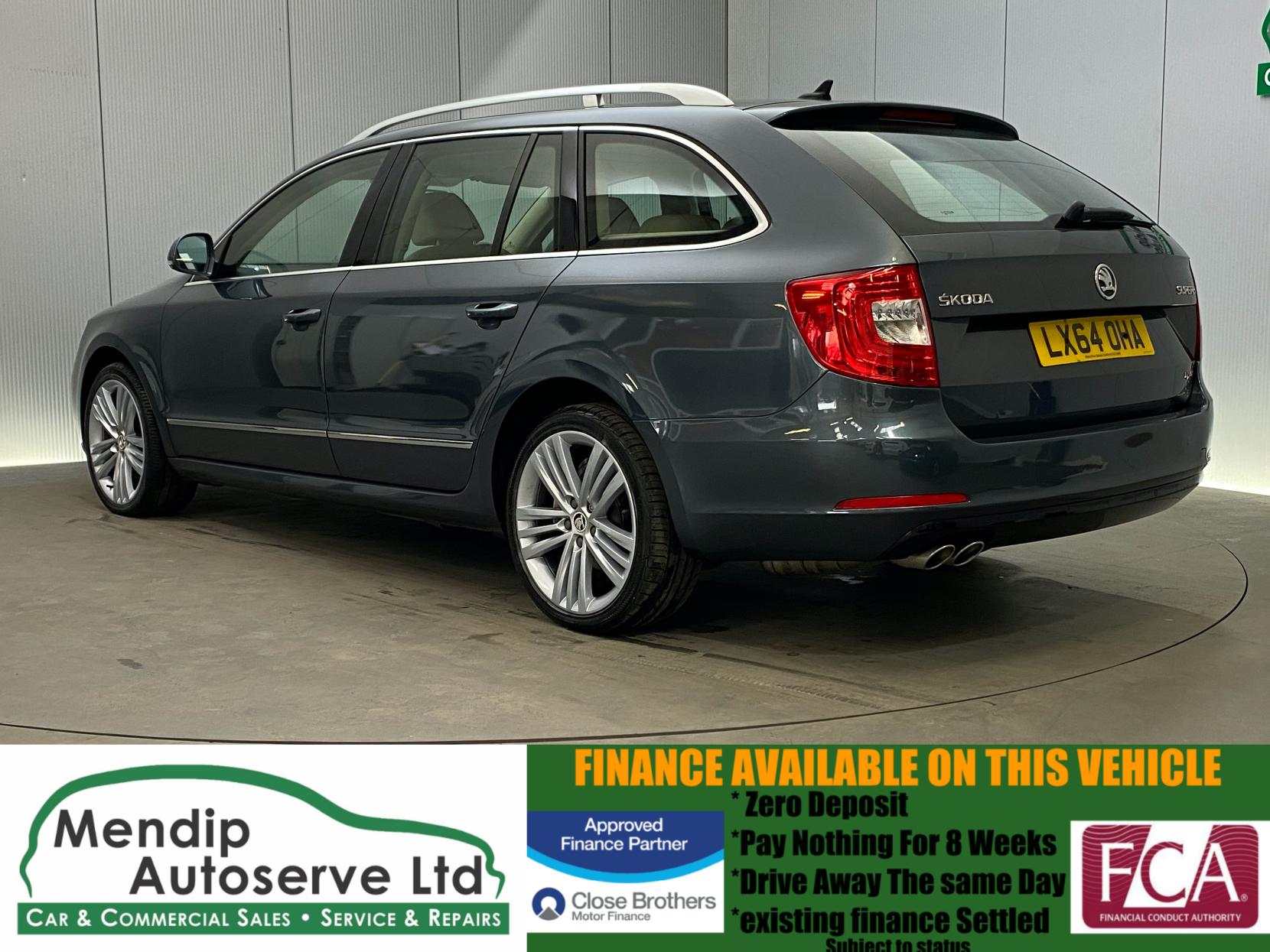 Skoda Superb 2.0 TDI Elegance Estate 5dr Diesel DSG 4WD Euro 5 (s/s) (170 ps)