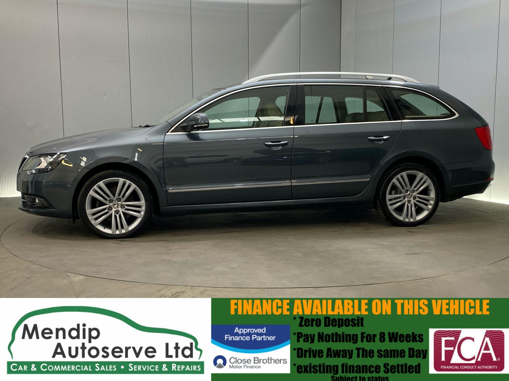 Skoda Superb 2.0 TDI Elegance Estate 5dr Diesel DSG 4WD Euro 5 (s/s) (170 ps)