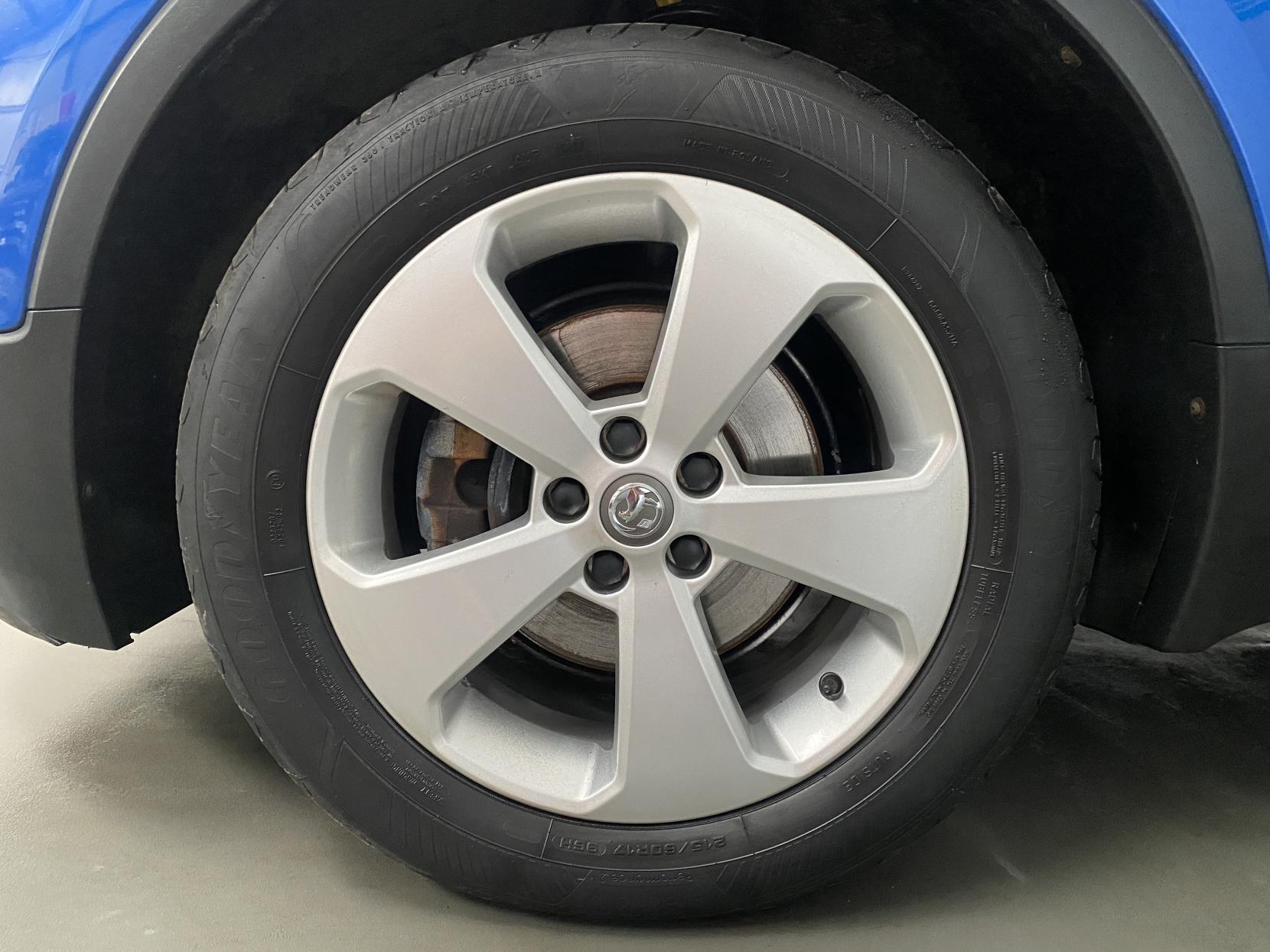 Vauxhall Mokka 1.6 CDTi ecoFLEX Tech Line SUV 5dr Diesel Manual 2WD Euro 6 (s/s) (136 ps)