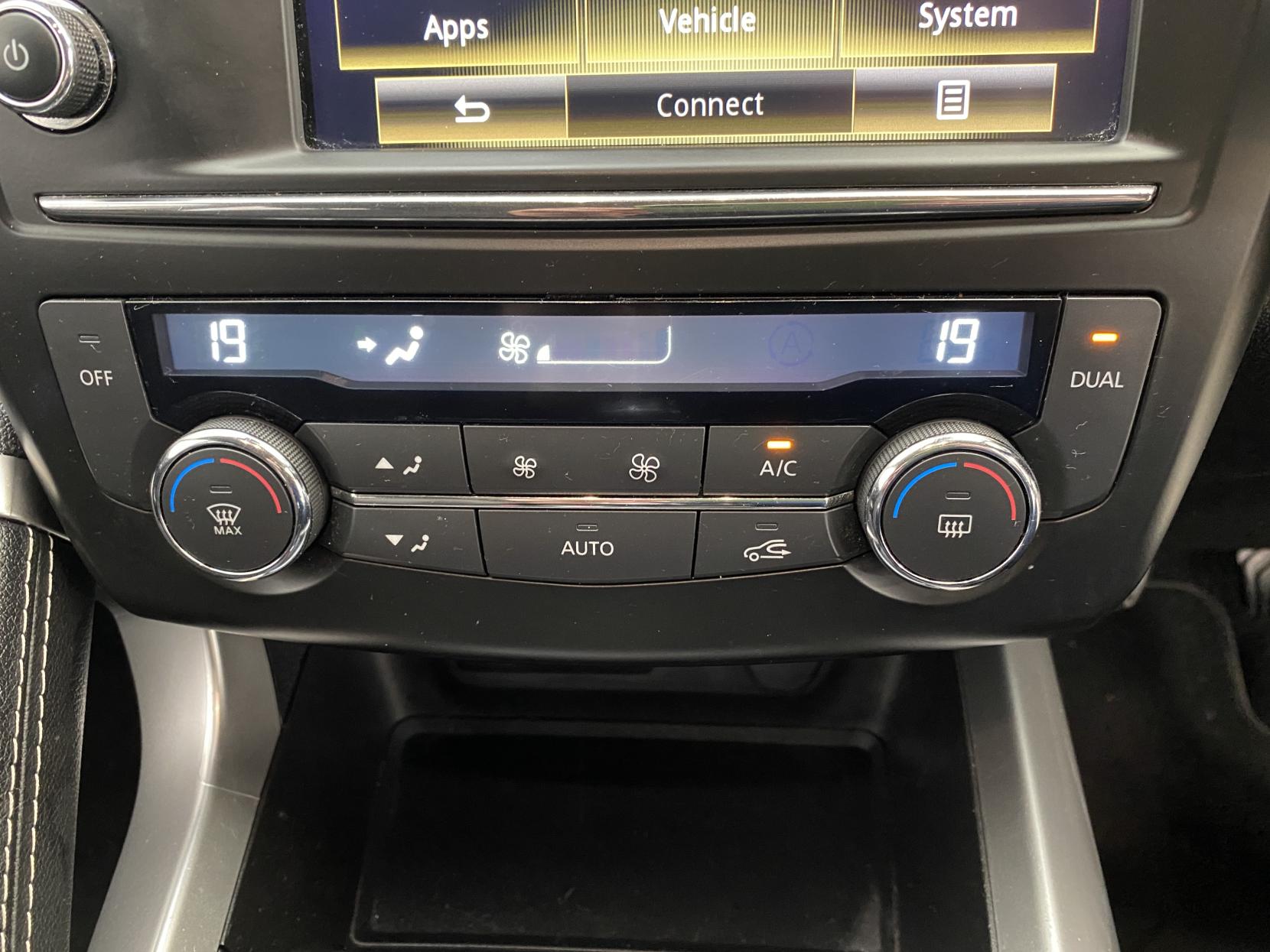 Renault Kadjar 1.5 dCi Signature S Nav SUV 5dr Diesel Manual Euro 6 (s/s) (110 ps)