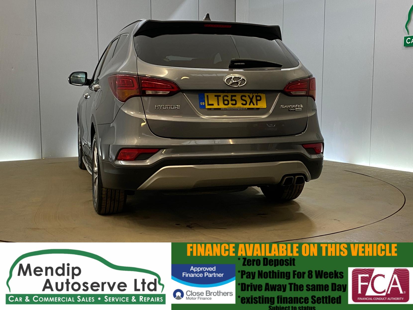 Hyundai Santa Fe 2.2 CRDi Blue Drive Premium SE SUV 5dr Diesel Manual 4WD Euro 6 (s/s) (7 Seat) (200 ps)