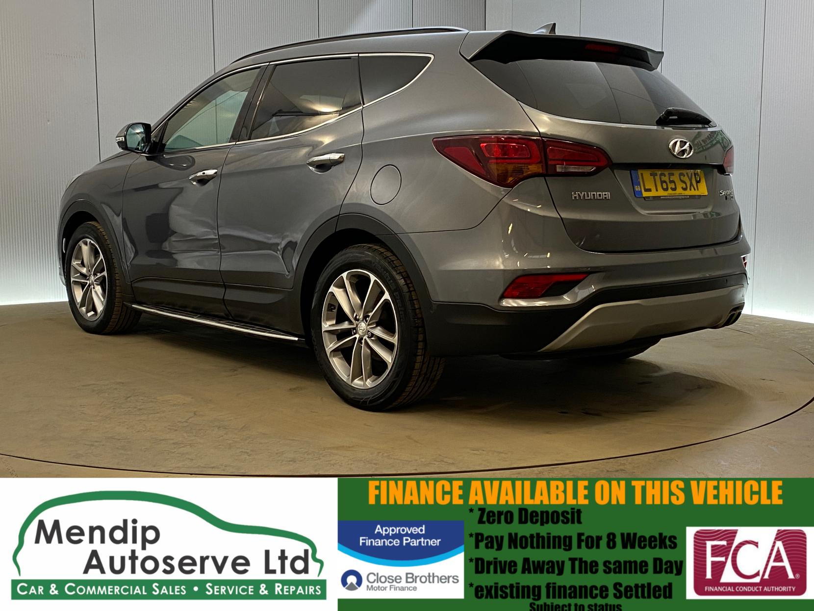 Hyundai Santa Fe 2.2 CRDi Blue Drive Premium SE SUV 5dr Diesel Manual 4WD Euro 6 (s/s) (7 Seat) (200 ps)