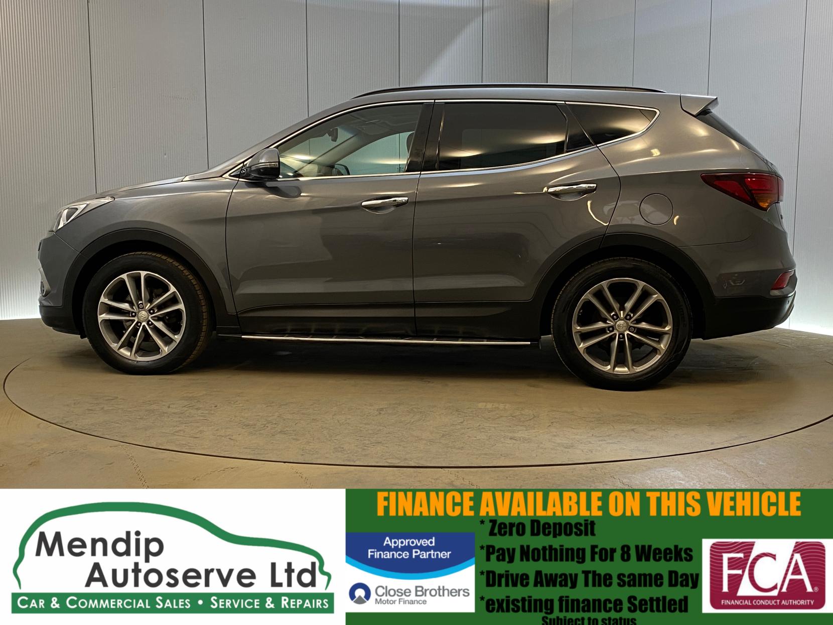 Hyundai Santa Fe 2.2 CRDi Blue Drive Premium SE SUV 5dr Diesel Manual 4WD Euro 6 (s/s) (7 Seat) (200 ps)