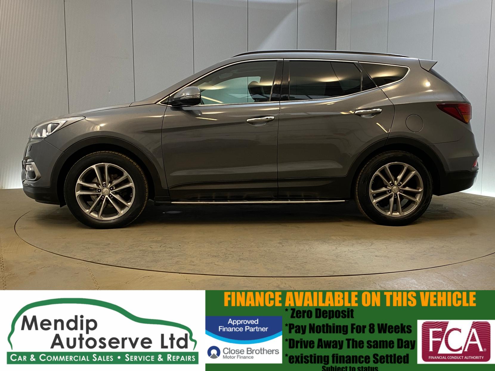 Hyundai Santa Fe 2.2 CRDi Blue Drive Premium SE SUV 5dr Diesel Manual 4WD Euro 6 (s/s) (7 Seat) (200 ps)