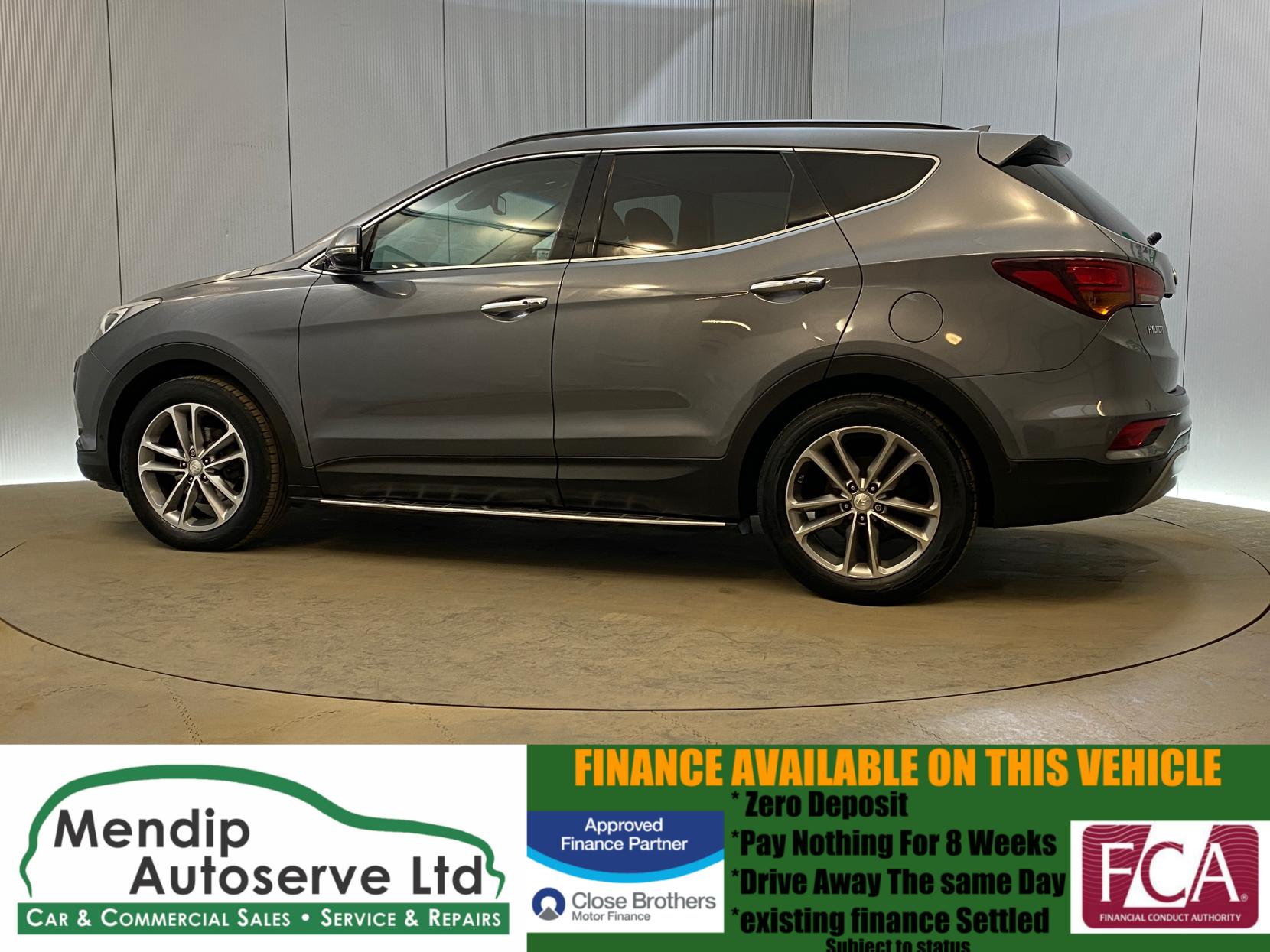 Hyundai Santa Fe 2.2 CRDi Blue Drive Premium SE SUV 5dr Diesel Manual 4WD Euro 6 (s/s) (7 Seat) (200 ps)