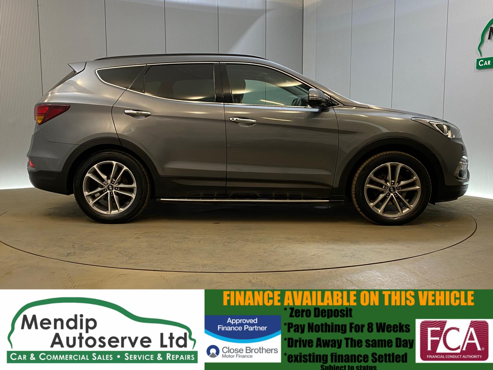 Hyundai Santa Fe 2.2 CRDi Blue Drive Premium SE SUV 5dr Diesel Manual 4WD Euro 6 (s/s) (7 Seat) (200 ps)