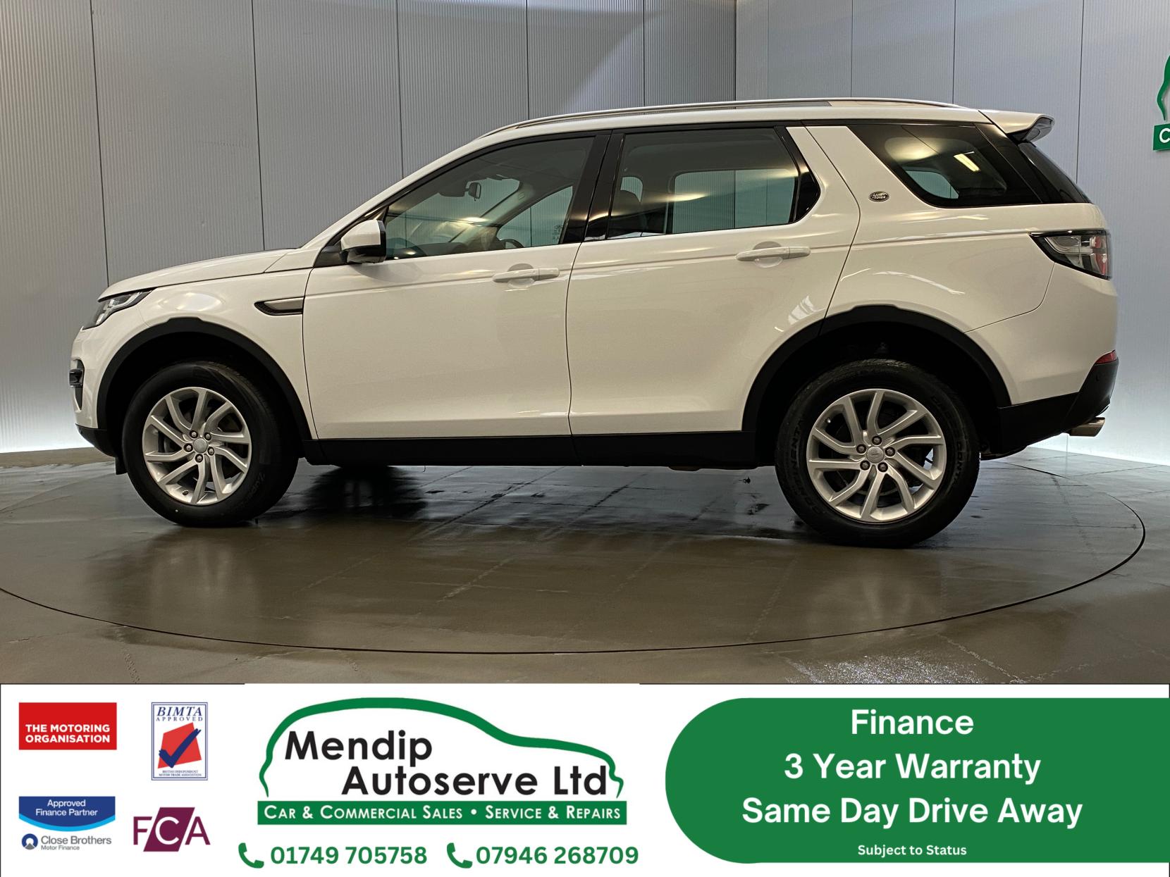 Land Rover Discovery Sport 2.0 TD4 SE Tech SUV 5dr Diesel Manual 4WD Euro 6 (s/s) (180 ps)
