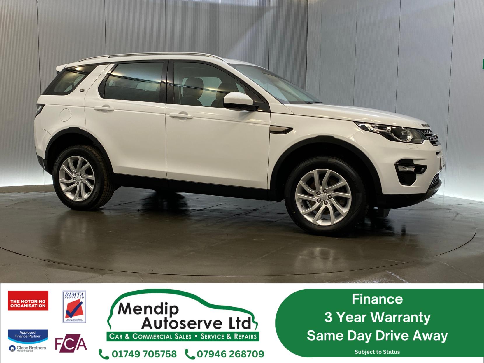 Land Rover Discovery Sport 2.0 TD4 SE Tech SUV 5dr Diesel Manual 4WD Euro 6 (s/s) (180 ps)