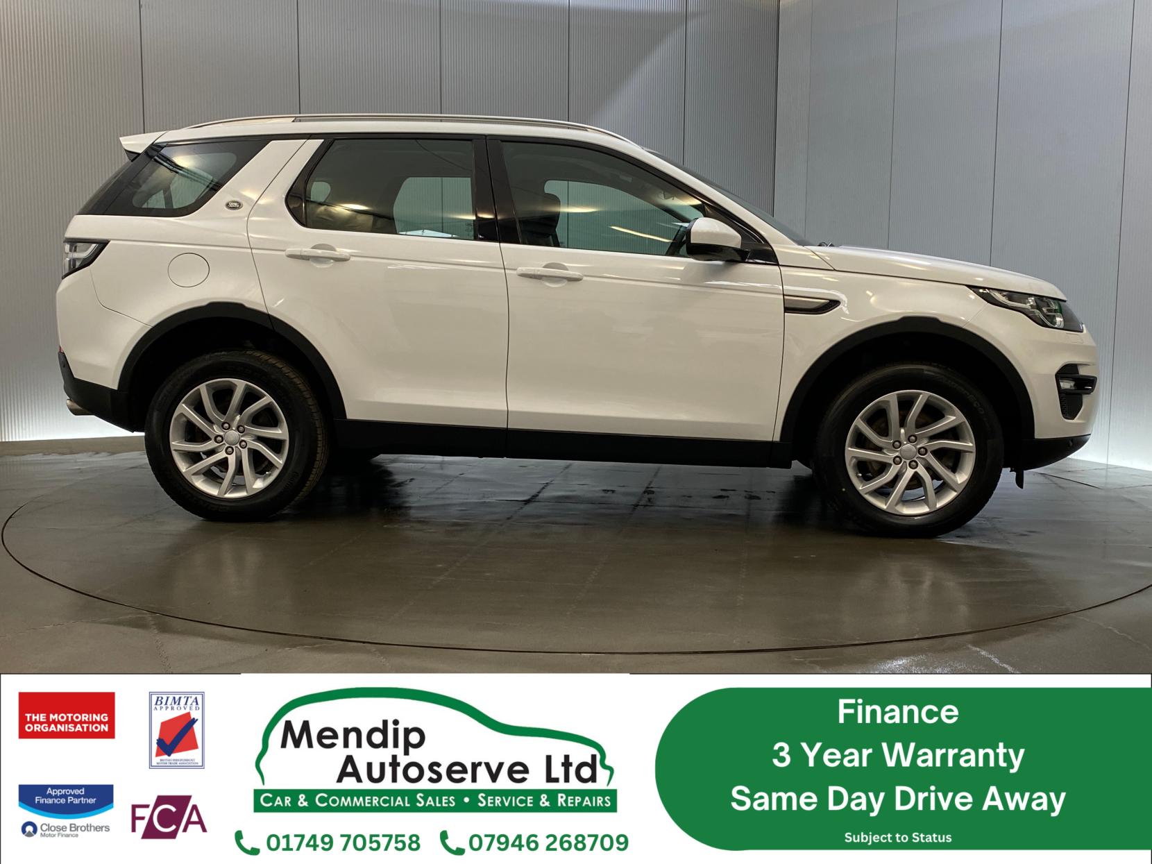 Land Rover Discovery Sport 2.0 TD4 SE Tech SUV 5dr Diesel Manual 4WD Euro 6 (s/s) (180 ps)