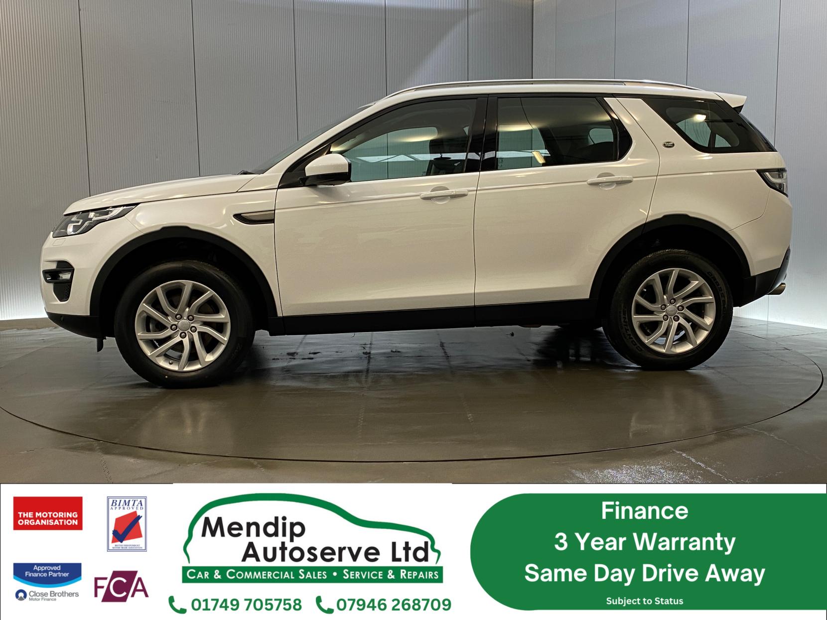 Land Rover Discovery Sport 2.0 TD4 SE Tech SUV 5dr Diesel Manual 4WD Euro 6 (s/s) (180 ps)
