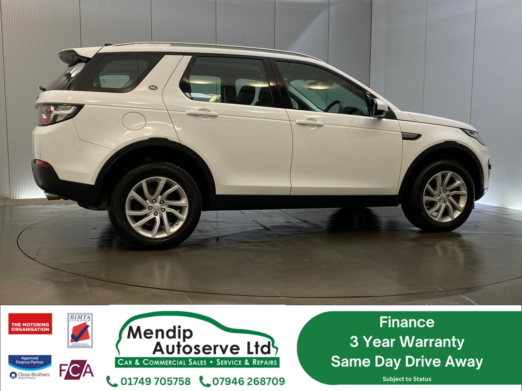 Land Rover Discovery Sport 2.0 TD4 SE Tech SUV 5dr Diesel Manual 4WD Euro 6 (s/s) (180 ps)