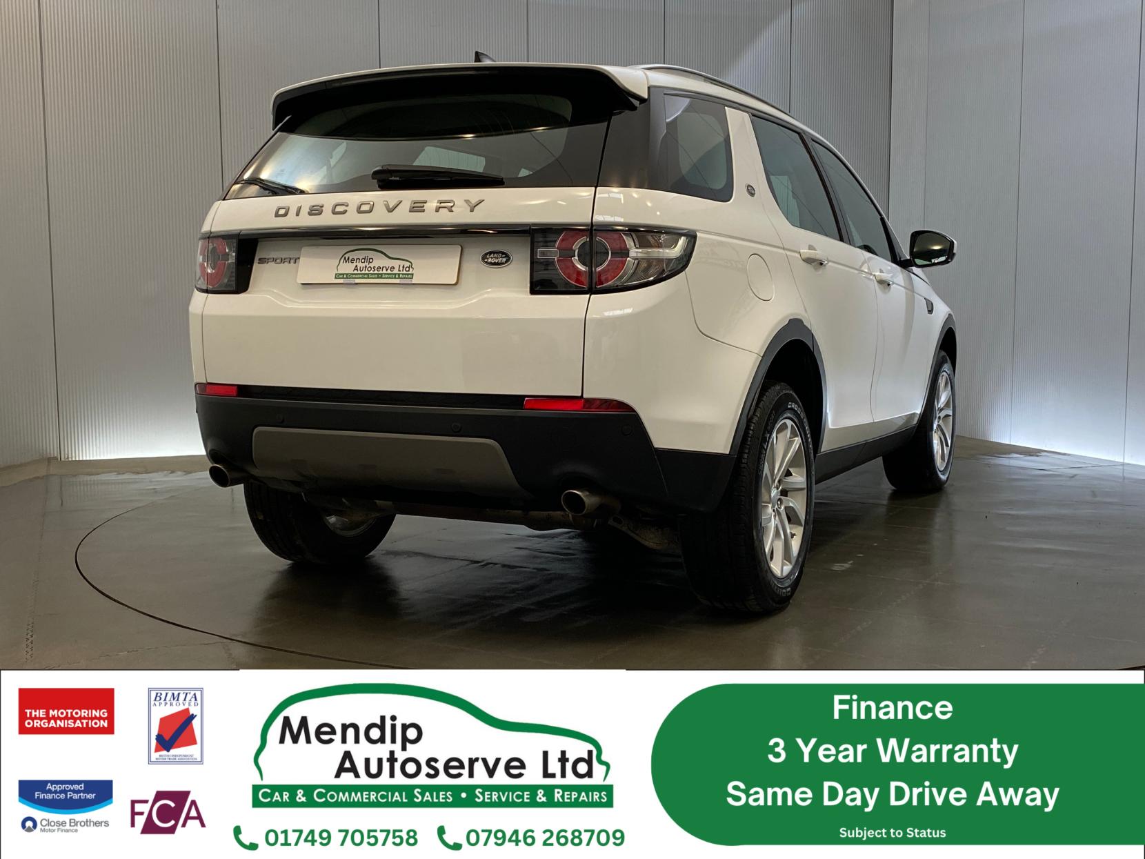 Land Rover Discovery Sport 2.0 TD4 SE Tech SUV 5dr Diesel Manual 4WD Euro 6 (s/s) (180 ps)