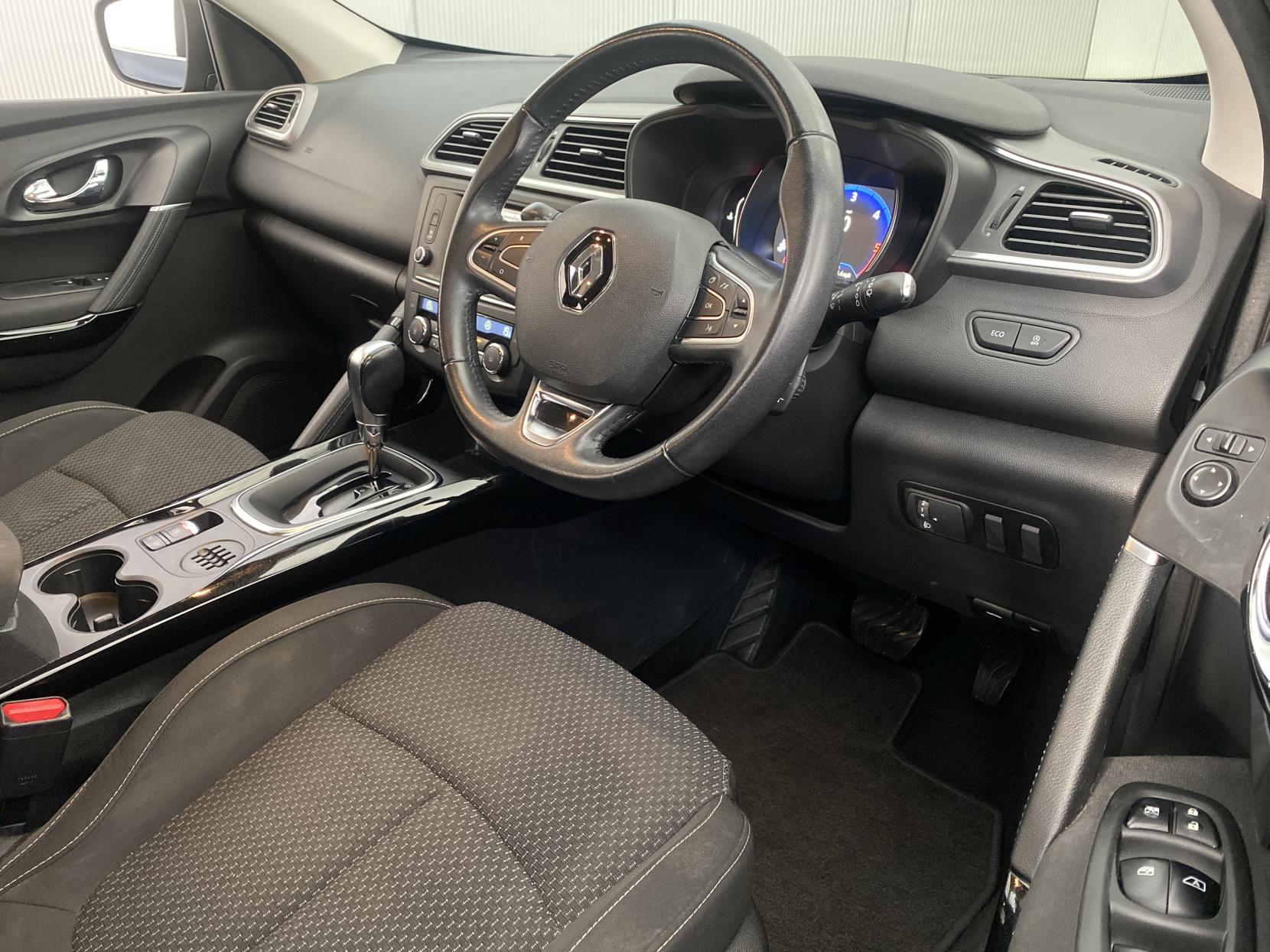 Renault Kadjar 1.5 dCi Dynamique Nav SUV 5dr Diesel EDC Euro 6 (s/s) (110 ps)