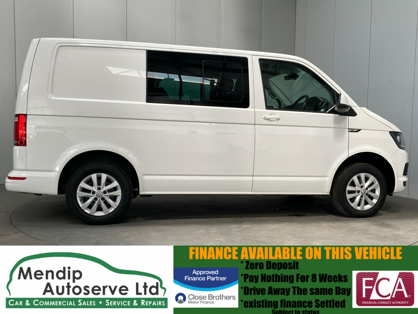 Volkswagen Transporter 2.0 TDI T30 Highline Crew Van Double Cab 5dr Diesel DSG FWD SWB Euro 6 (s/s) (150 ps)