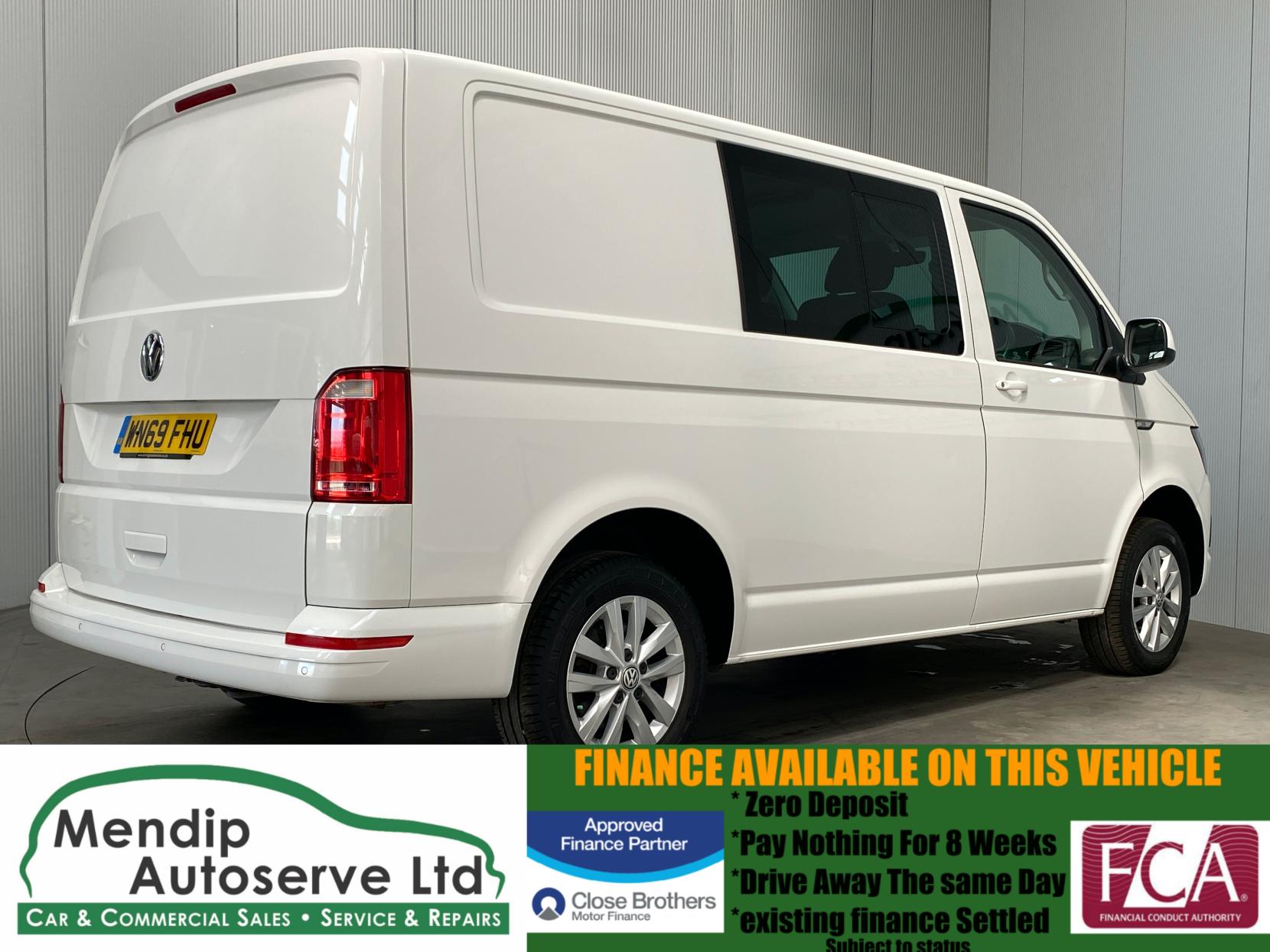 Volkswagen Transporter 2.0 TDI T30 Highline Crew Van Double Cab 5dr Diesel DSG FWD SWB Euro 6 (s/s) (150 ps)