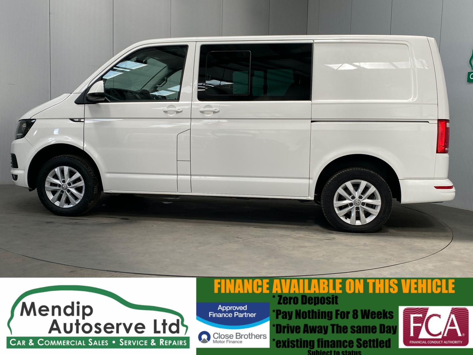 Volkswagen Transporter 2.0 TDI T30 Highline Crew Van Double Cab 5dr Diesel DSG FWD SWB Euro 6 (s/s) (150 ps)