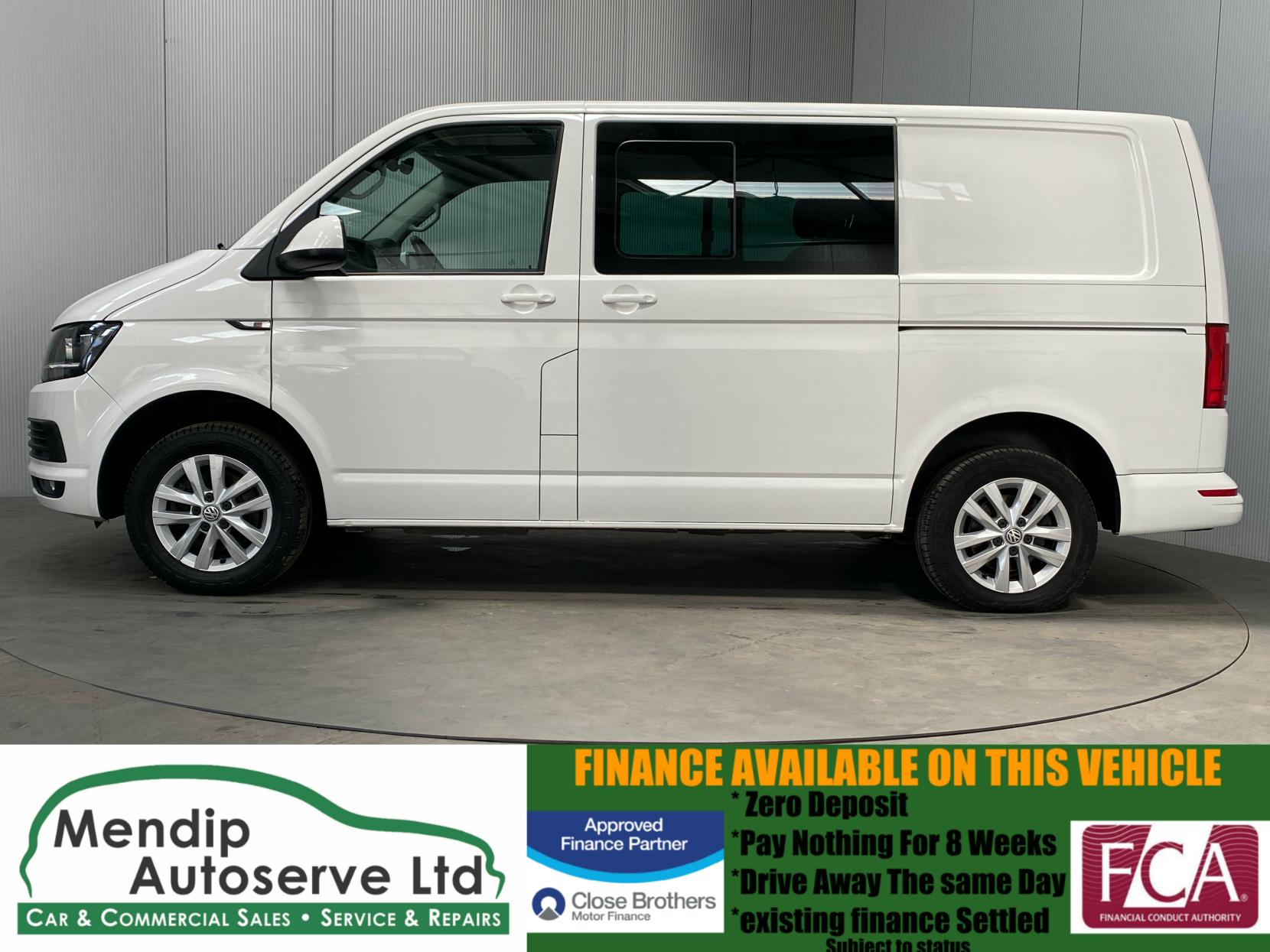 Volkswagen Transporter 2.0 TDI T30 Highline Crew Van Double Cab 5dr Diesel DSG FWD SWB Euro 6 (s/s) (150 ps)