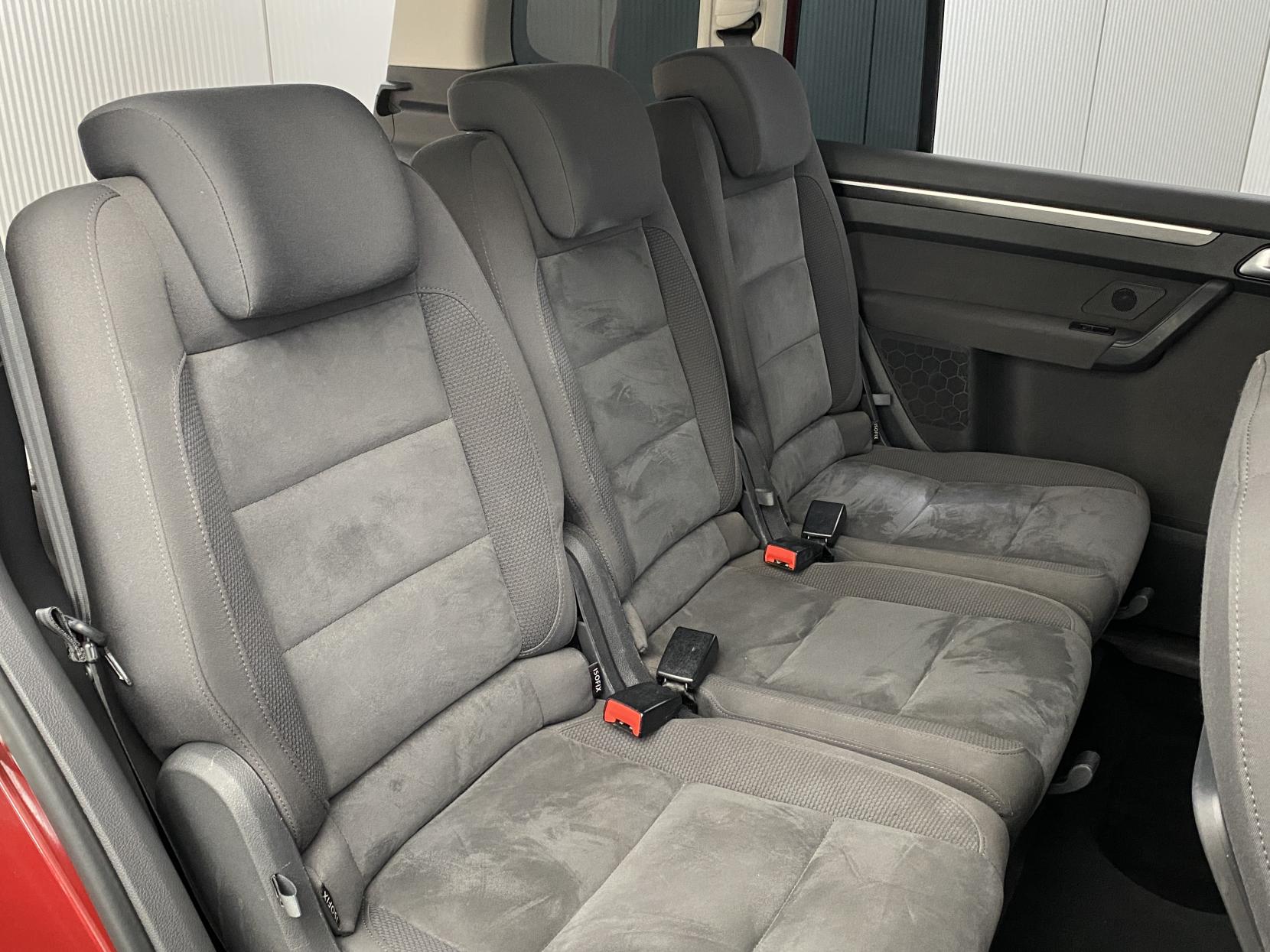 Volkswagen Touran 1.4 TSI SE MPV 5dr Petrol DSG Euro 5 (140 ps)