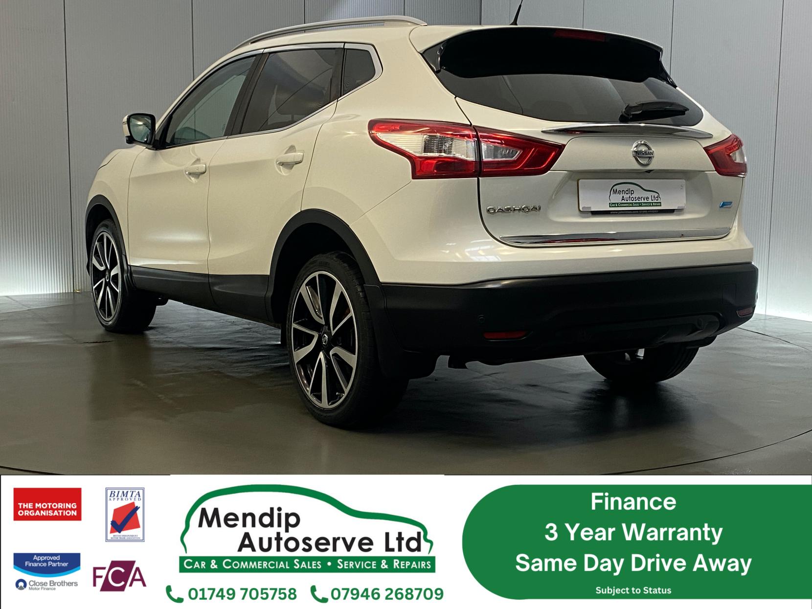 Nissan Qashqai 1.5 dCi Tekna SUV 5dr Diesel Manual 2WD Euro 6 (s/s) (110 ps)
