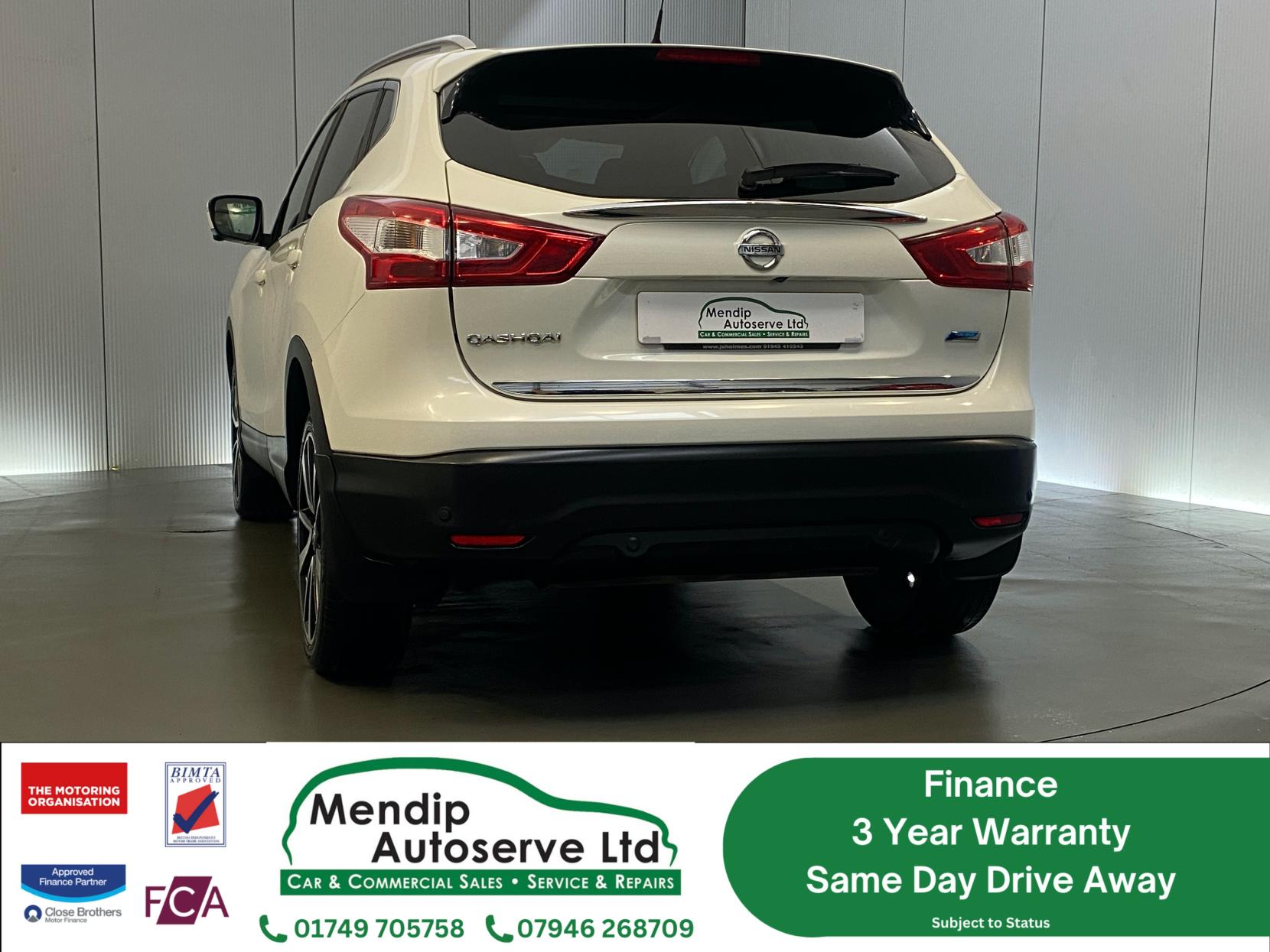 Nissan Qashqai 1.5 dCi Tekna SUV 5dr Diesel Manual 2WD Euro 6 (s/s) (110 ps)