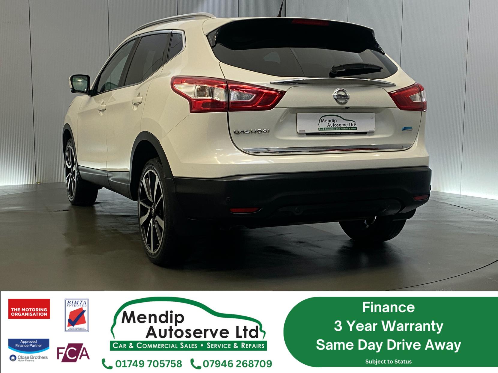 Nissan Qashqai 1.5 dCi Tekna SUV 5dr Diesel Manual 2WD Euro 6 (s/s) (110 ps)