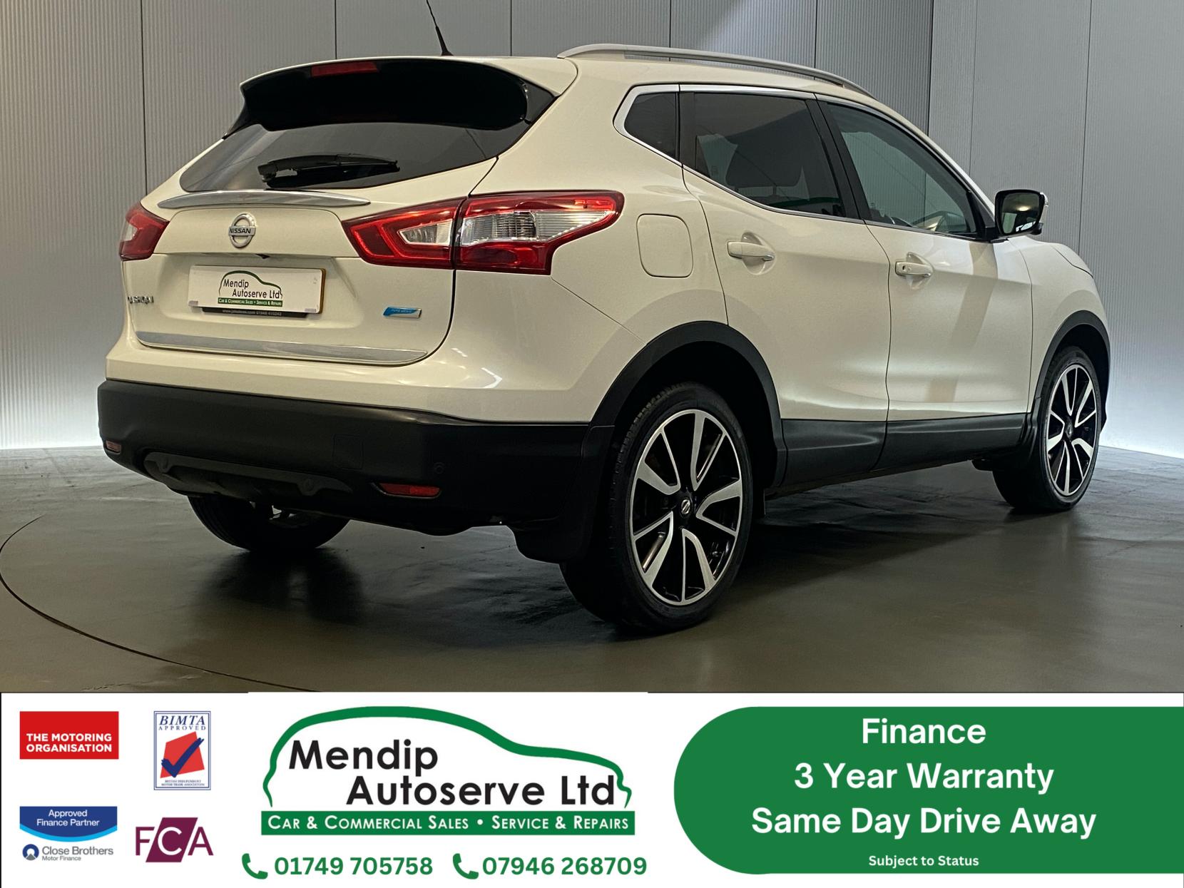 Nissan Qashqai 1.5 dCi Tekna SUV 5dr Diesel Manual 2WD Euro 6 (s/s) (110 ps)