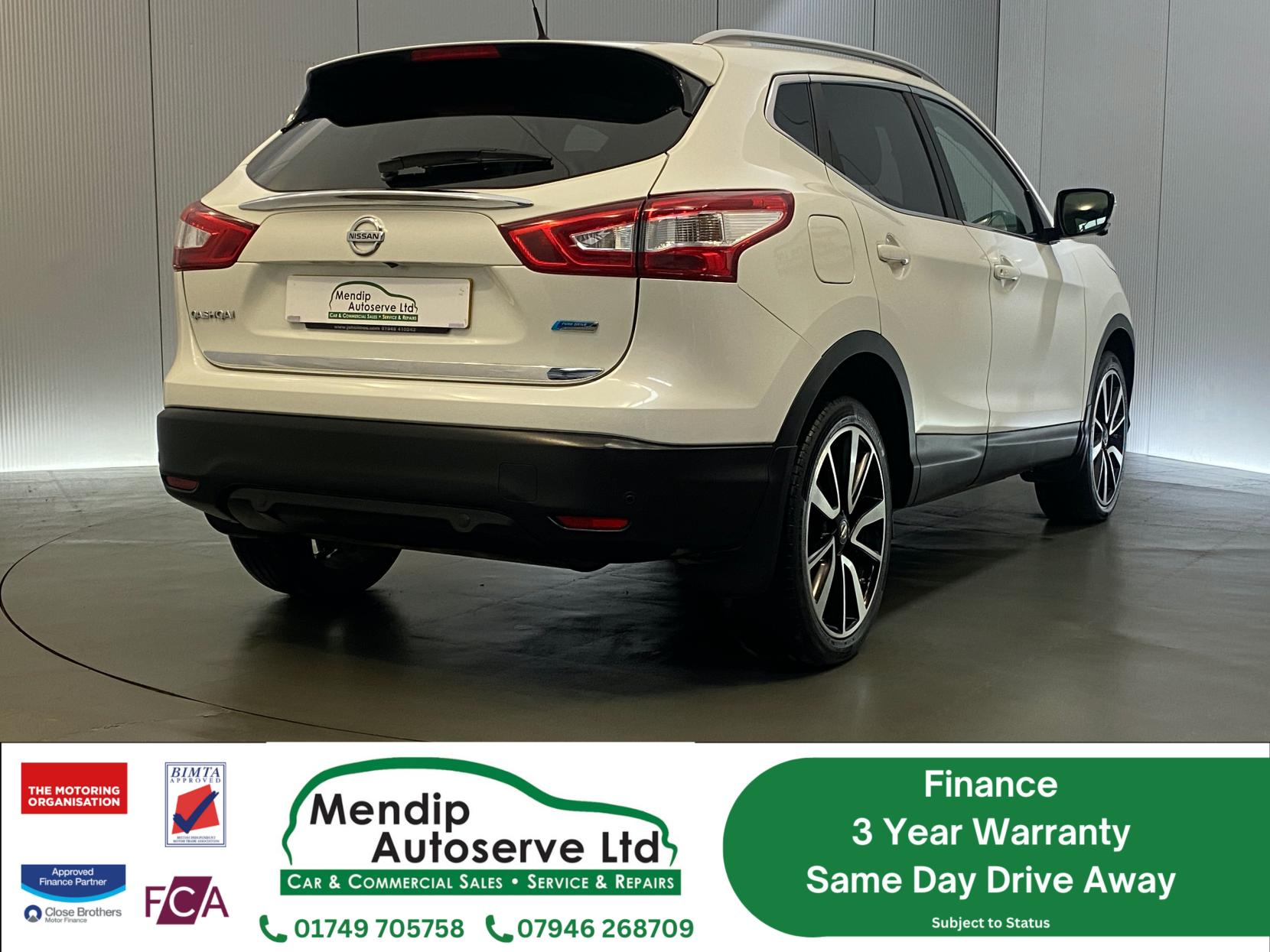 Nissan Qashqai 1.5 dCi Tekna SUV 5dr Diesel Manual 2WD Euro 6 (s/s) (110 ps)