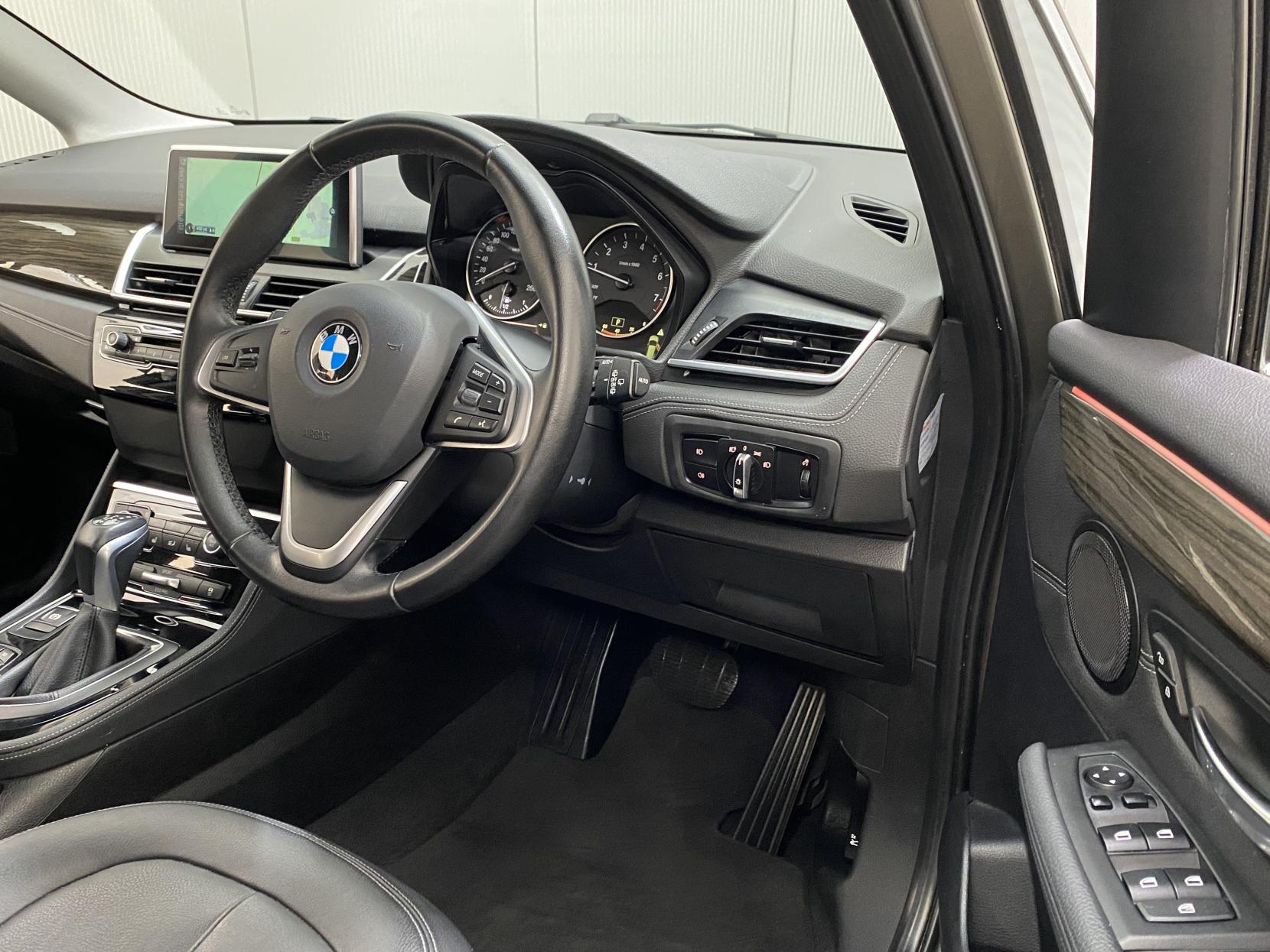 BMW 2 Series Active Tourer 1.5 218i Luxury MPV 5dr Petrol Auto Euro 6 (s/s) (136 ps)