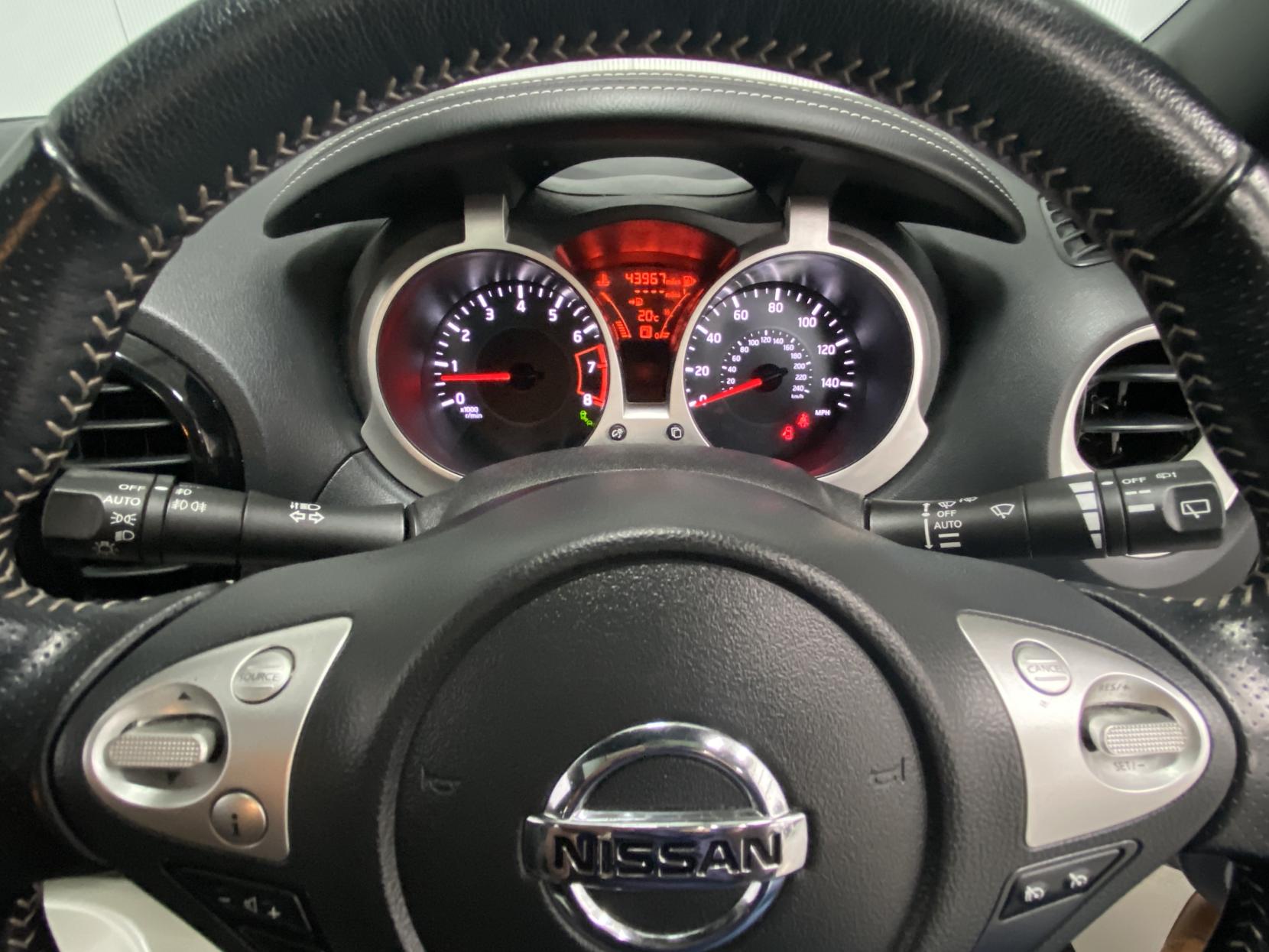 Nissan Juke 1.6 DIG-T Tekna SUV 5dr Petrol Manual Euro 6 (s/s) (190 ps)