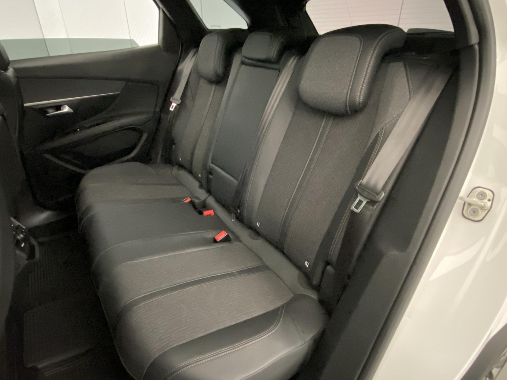 Peugeot 3008 1.5 BlueHDi GT Line Premium SUV 5dr Diesel Manual Euro 6 (s/s) (130 ps)