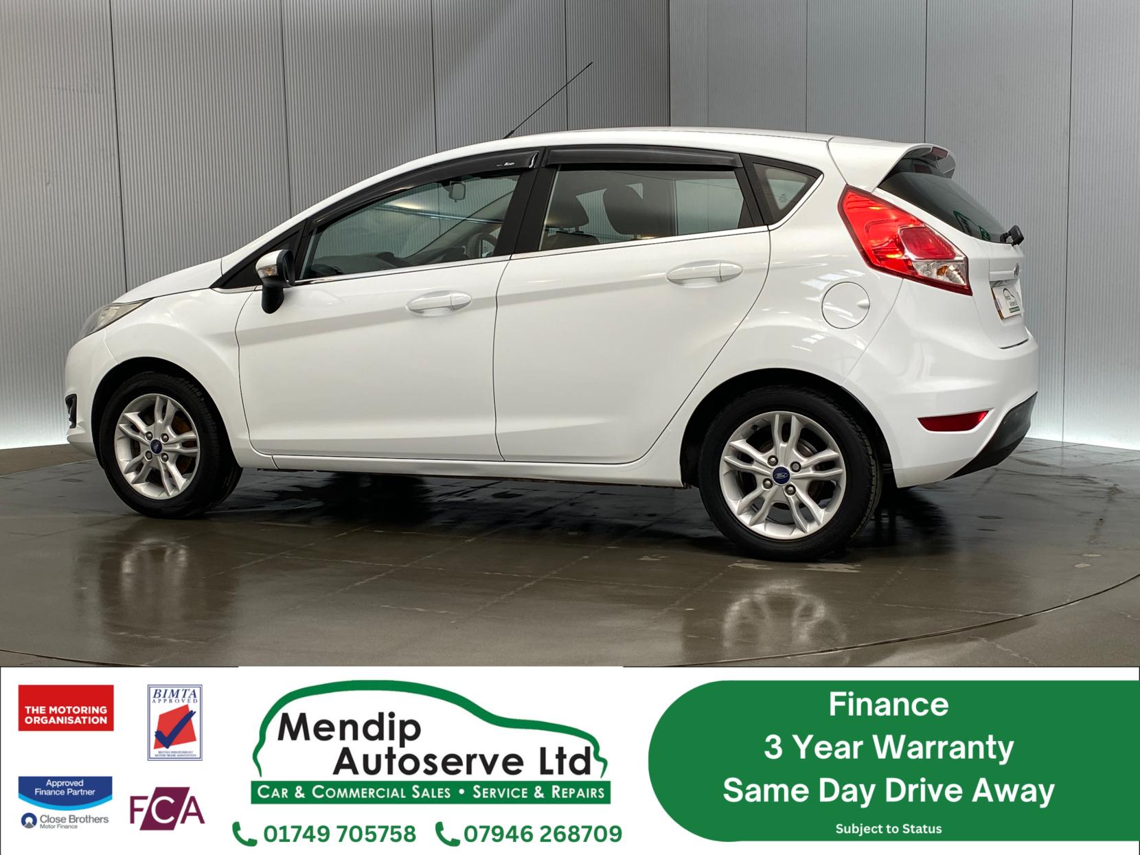 Ford Fiesta 1.25 Zetec Hatchback 5dr Petrol Manual Euro 5 (82 ps)