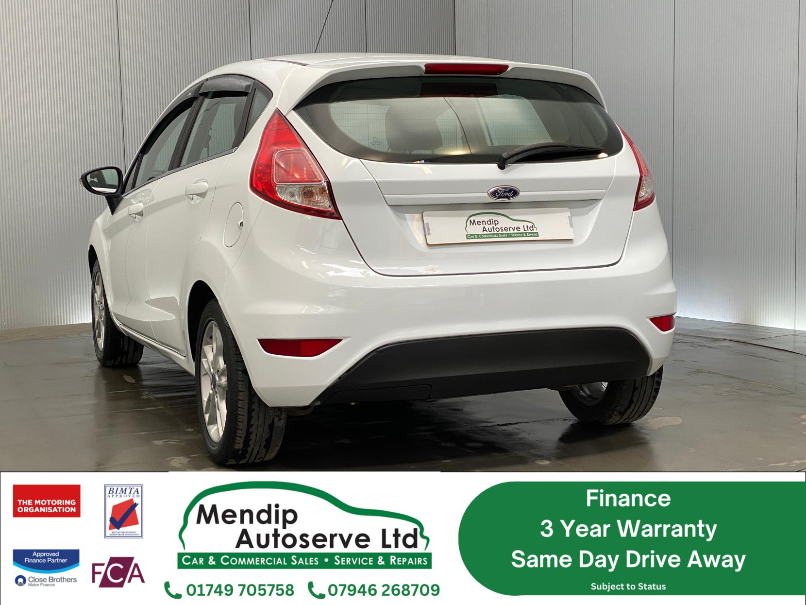 Ford Fiesta 1.25 Zetec Hatchback 5dr Petrol Manual Euro 5 (82 ps)