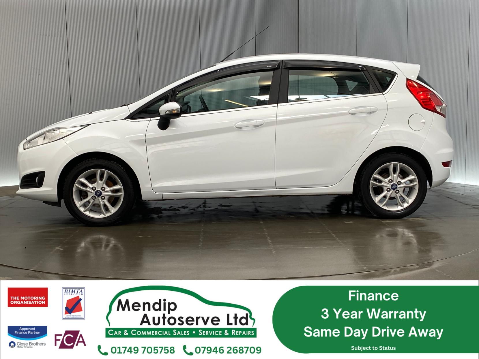 Ford Fiesta 1.25 Zetec Hatchback 5dr Petrol Manual Euro 5 (82 ps)