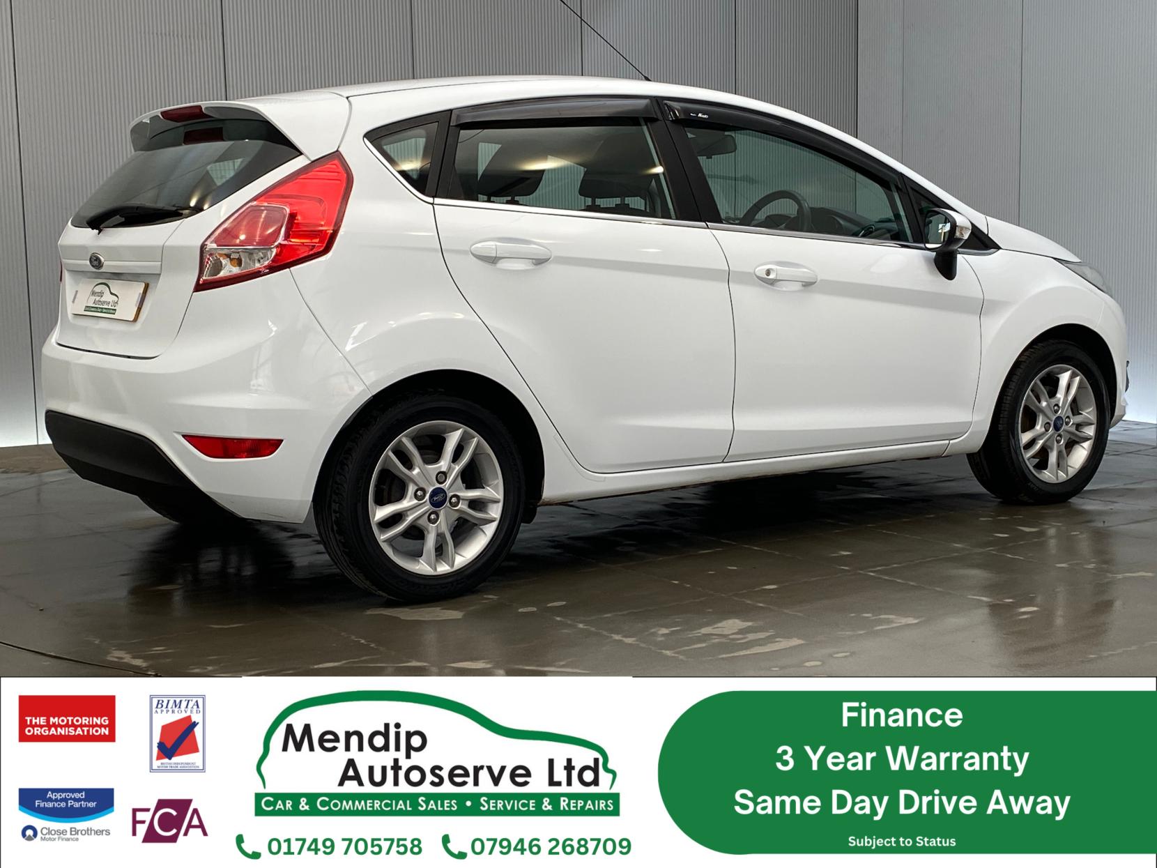 Ford Fiesta 1.25 Zetec Hatchback 5dr Petrol Manual Euro 5 (82 ps)