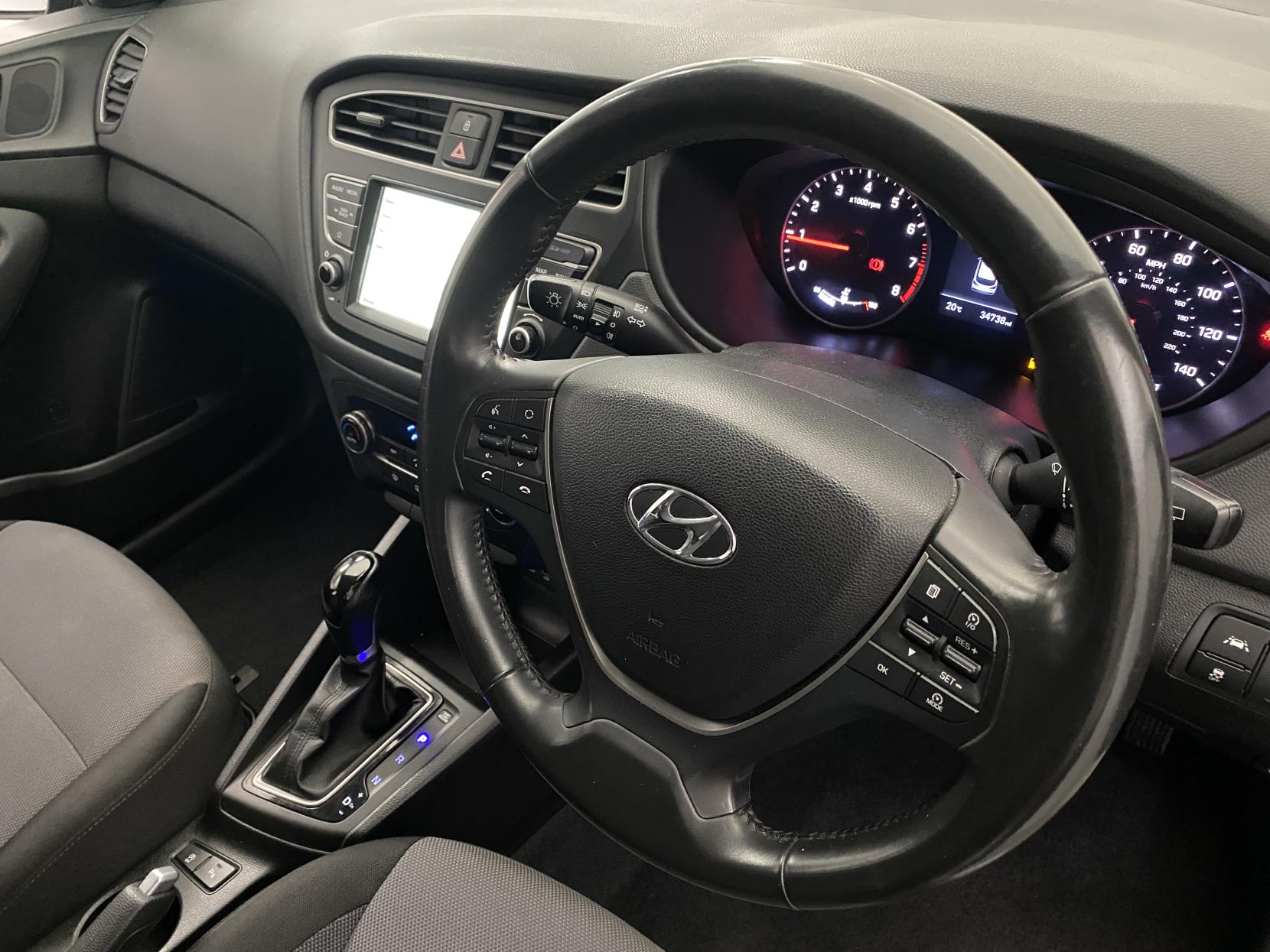 Hyundai i20 1.0 T-GDi GPF Premium Nav Hatchback 5dr Petrol DCT Euro 6 (s/s) (100 ps)