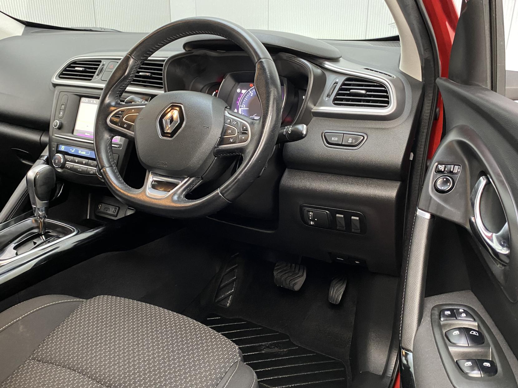 Renault Kadjar 1.5 dCi Dynamique Nav SUV 5dr Diesel EDC Euro 6 (s/s) (110 ps)
