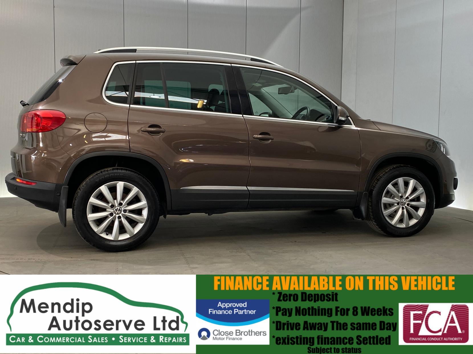 Volkswagen Tiguan 2.0 TDI BlueMotion Tech Match SUV 5dr Diesel Manual 4WD Euro 5 (s/s) (140 ps)