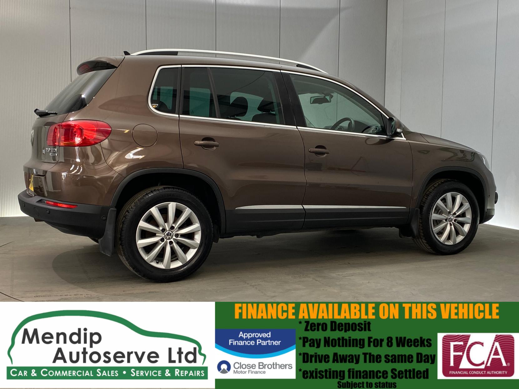 Volkswagen Tiguan 2.0 TDI BlueMotion Tech Match SUV 5dr Diesel Manual 4WD Euro 5 (s/s) (140 ps)