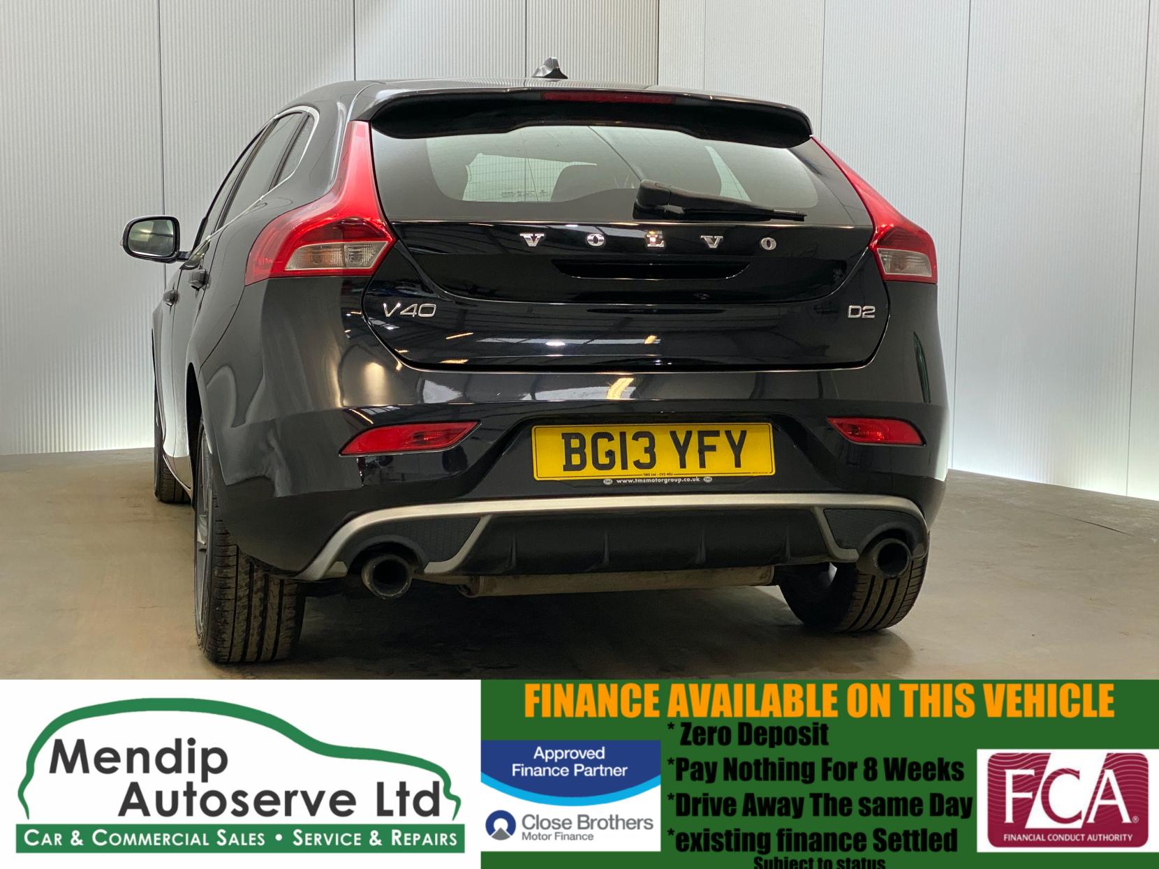 Volvo V40 1.6 D2 R-Design Hatchback 5dr Diesel Manual Euro 5 (s/s) (115 ps)