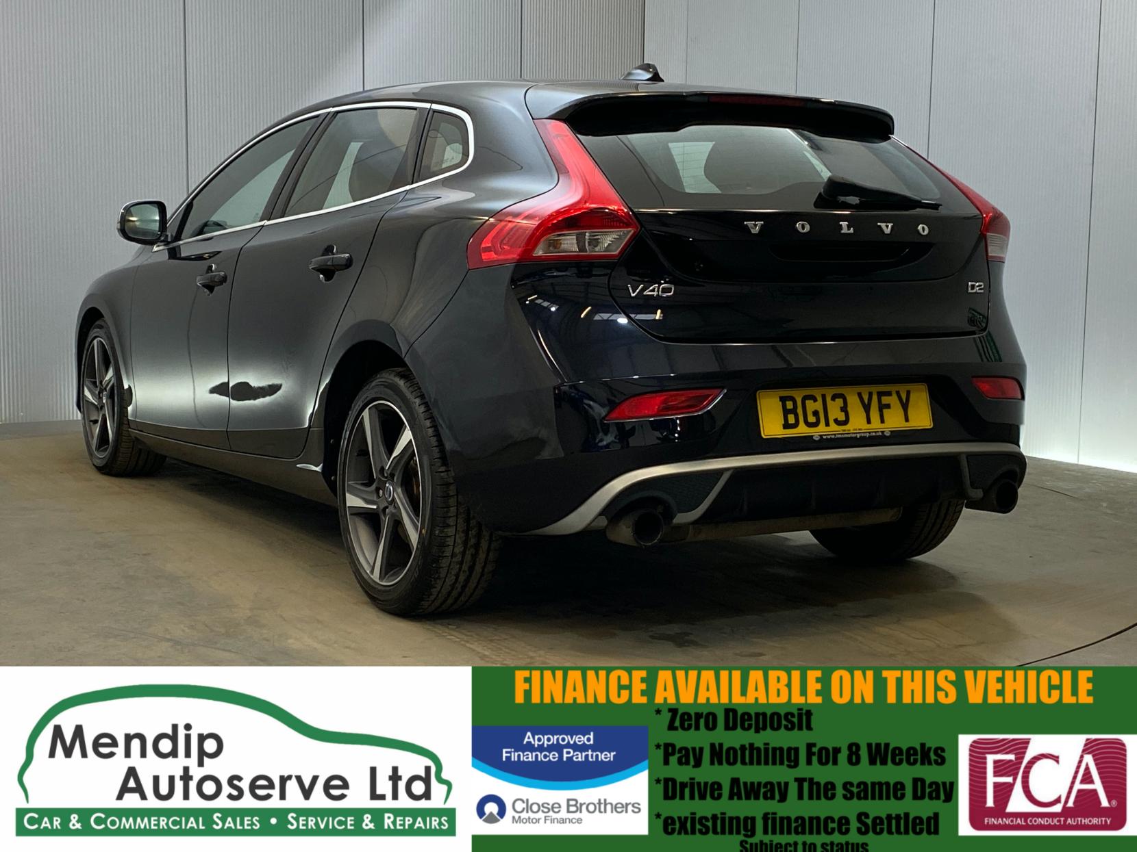 Volvo V40 1.6 D2 R-Design Hatchback 5dr Diesel Manual Euro 5 (s/s) (115 ps)