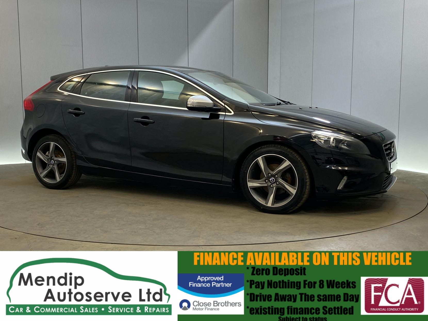 Volvo V40 1.6 D2 R-Design Hatchback 5dr Diesel Manual Euro 5 (s/s) (115 ps)